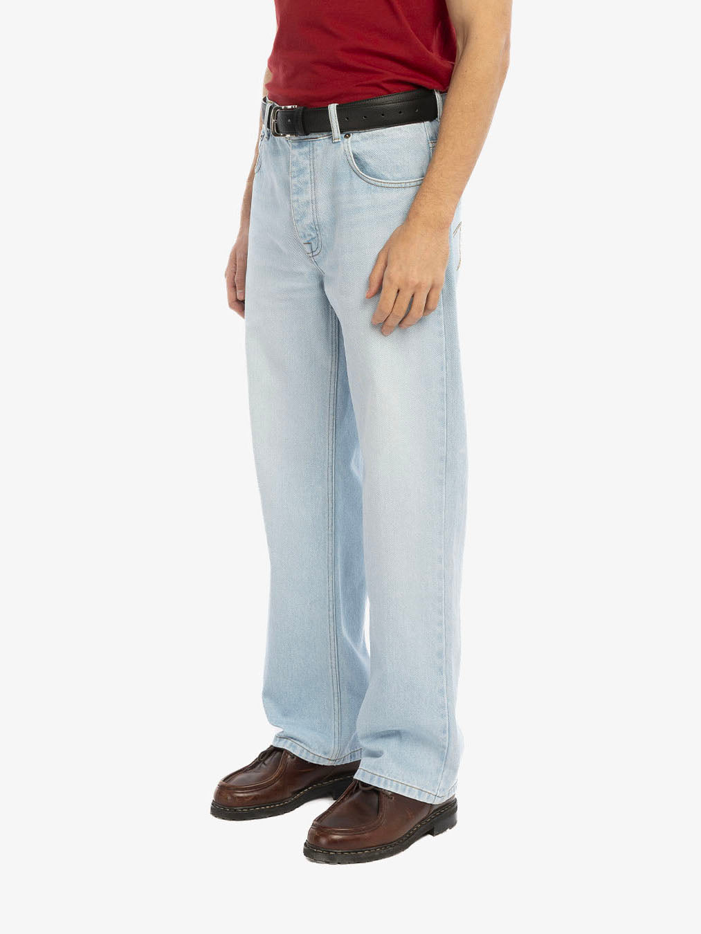 Regular pants in light washed denim
