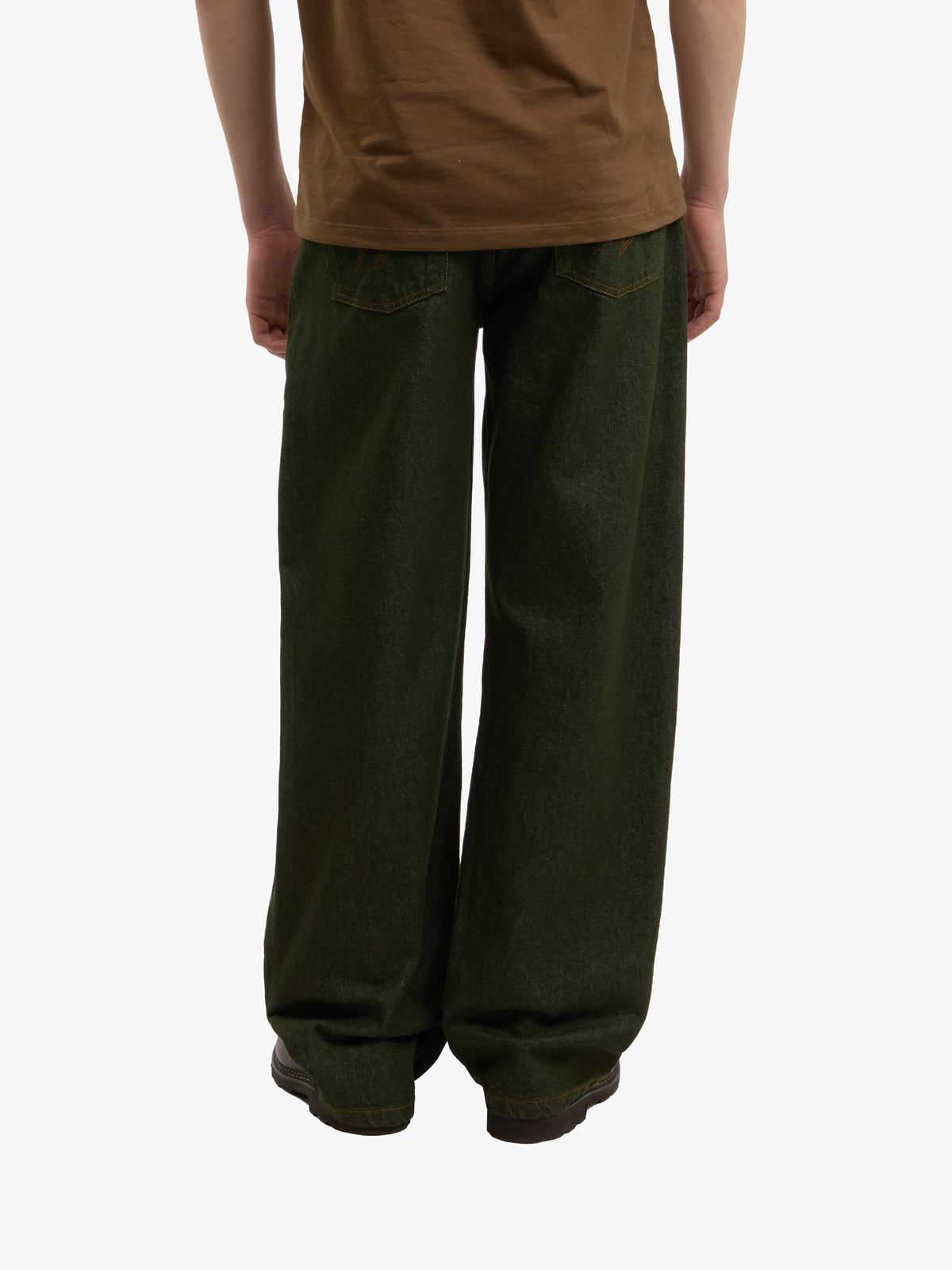 Le pantalon regular en denim vert