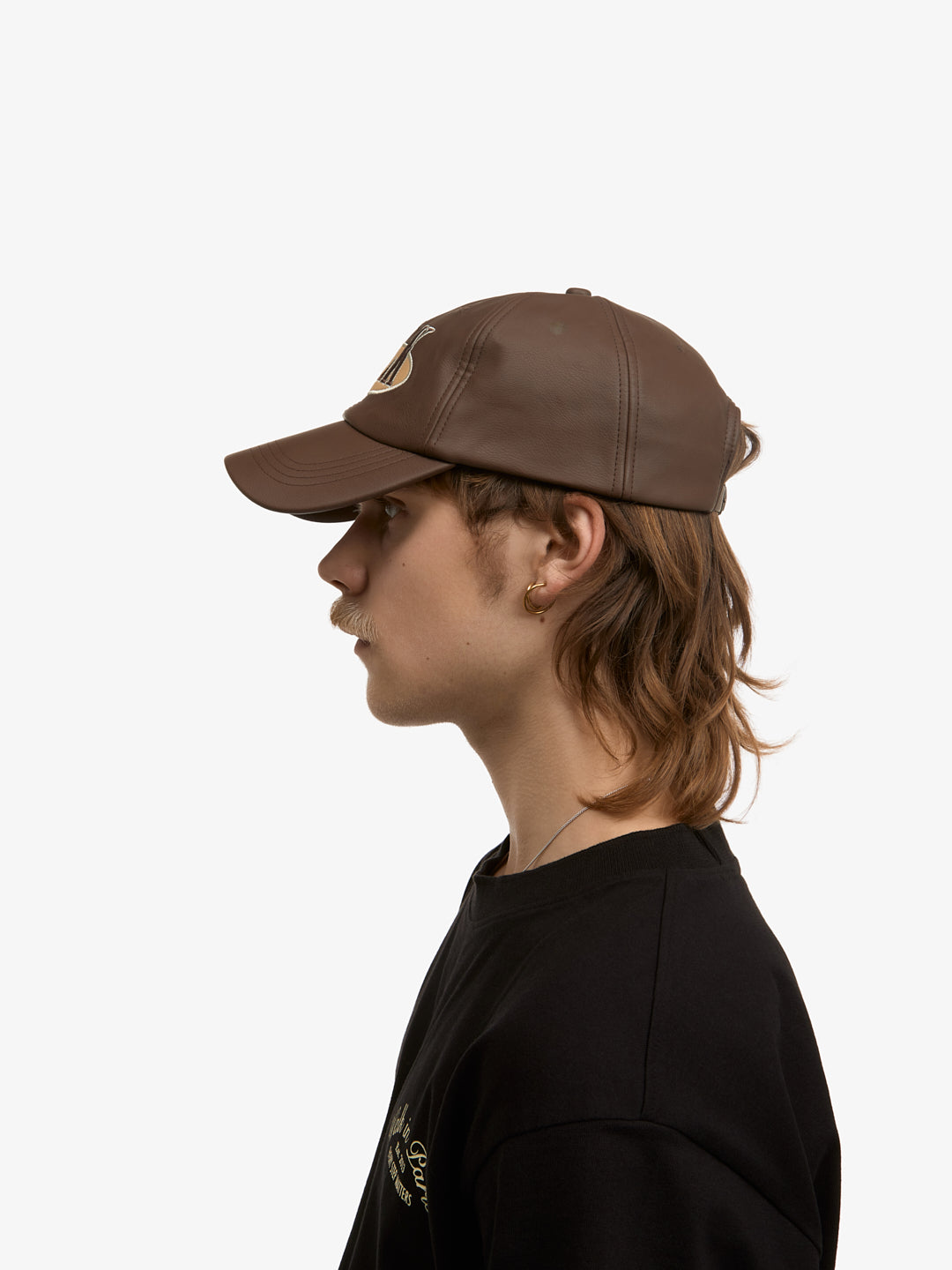 La casquette snapback marron