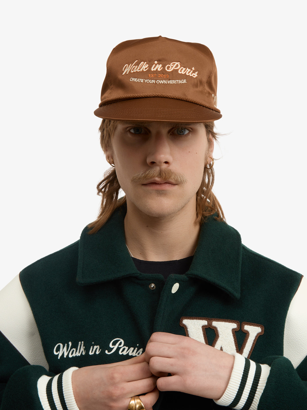 La casquette en nylon marron