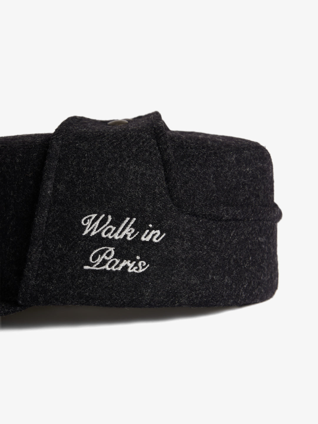 La casquette du postier noire