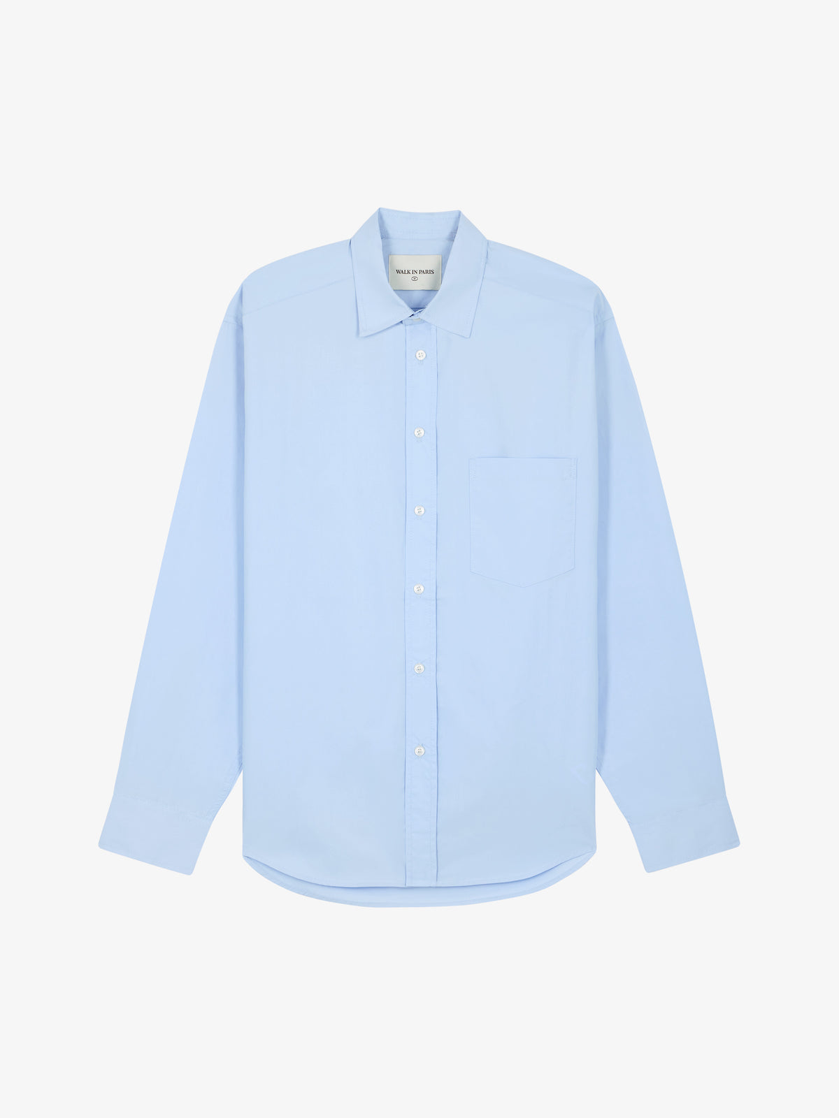 La chemise bleue classique