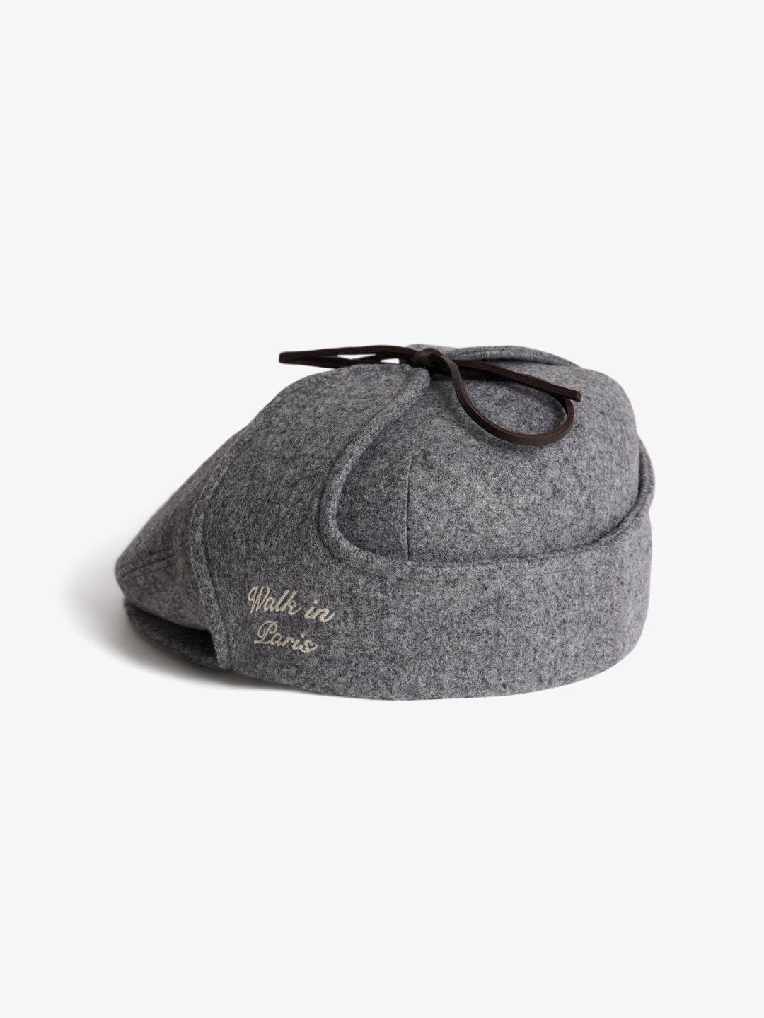The grey Sherlock beret