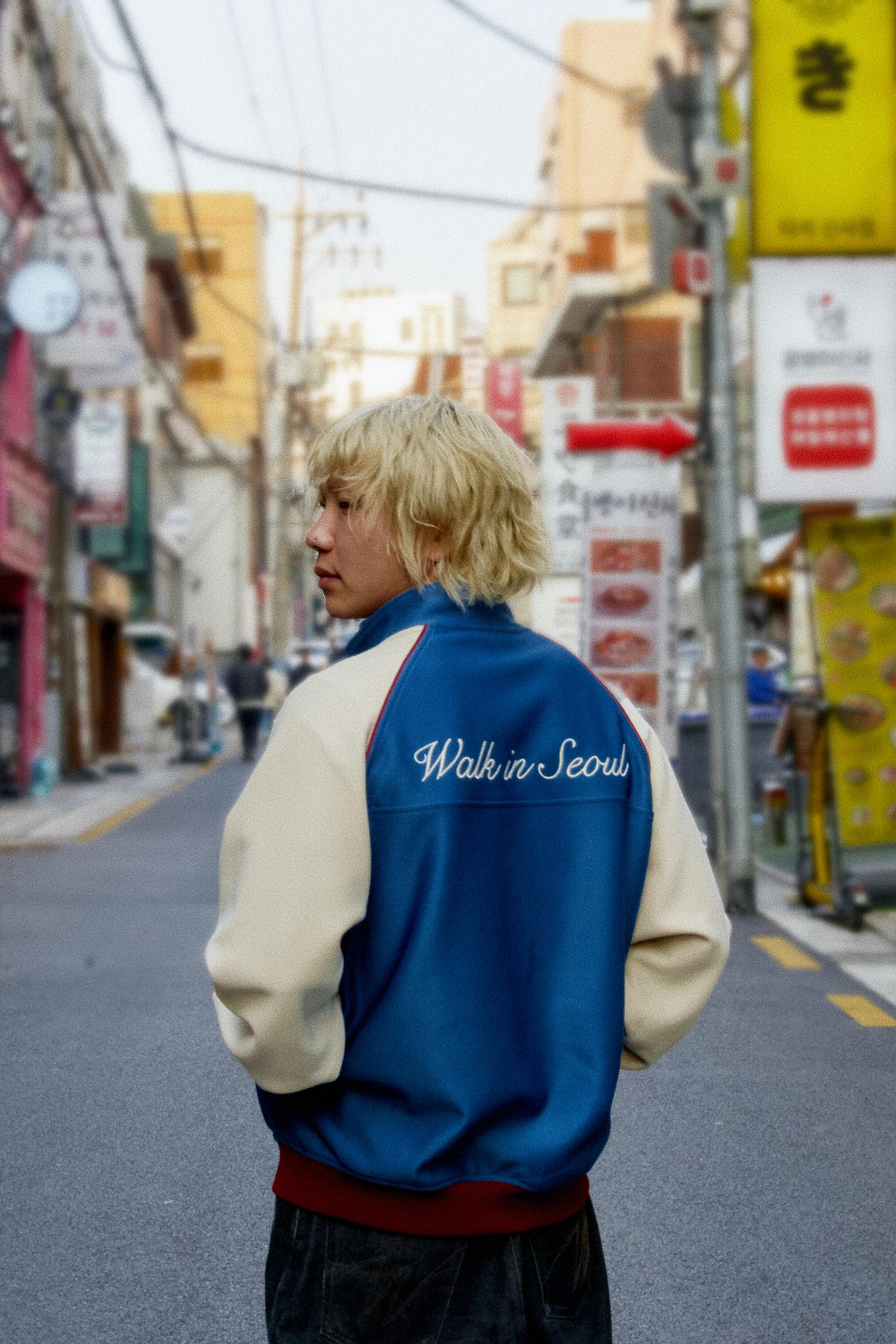 La veste de jogging "Walk in Seoul"