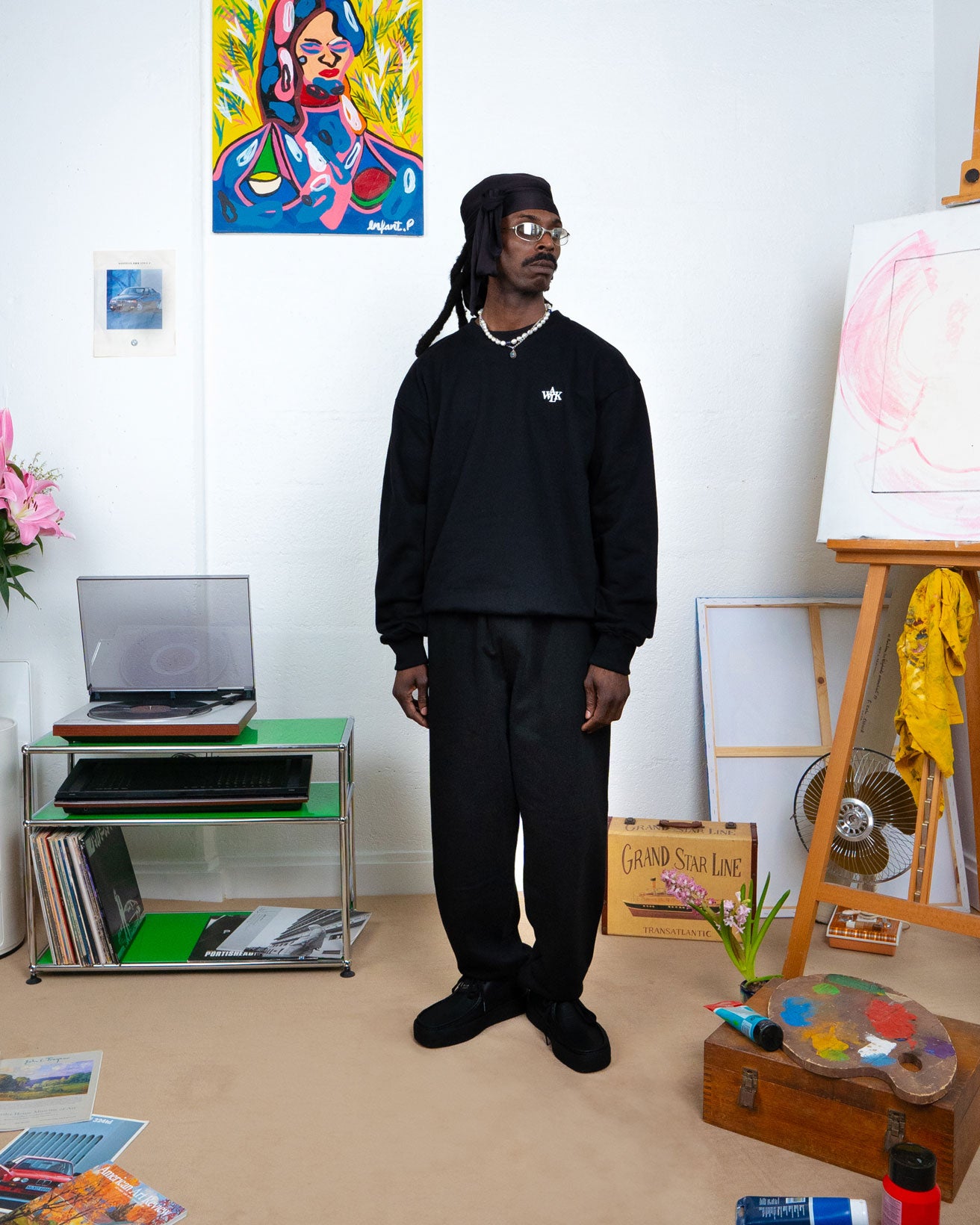 The black fleece jogging pants 1
