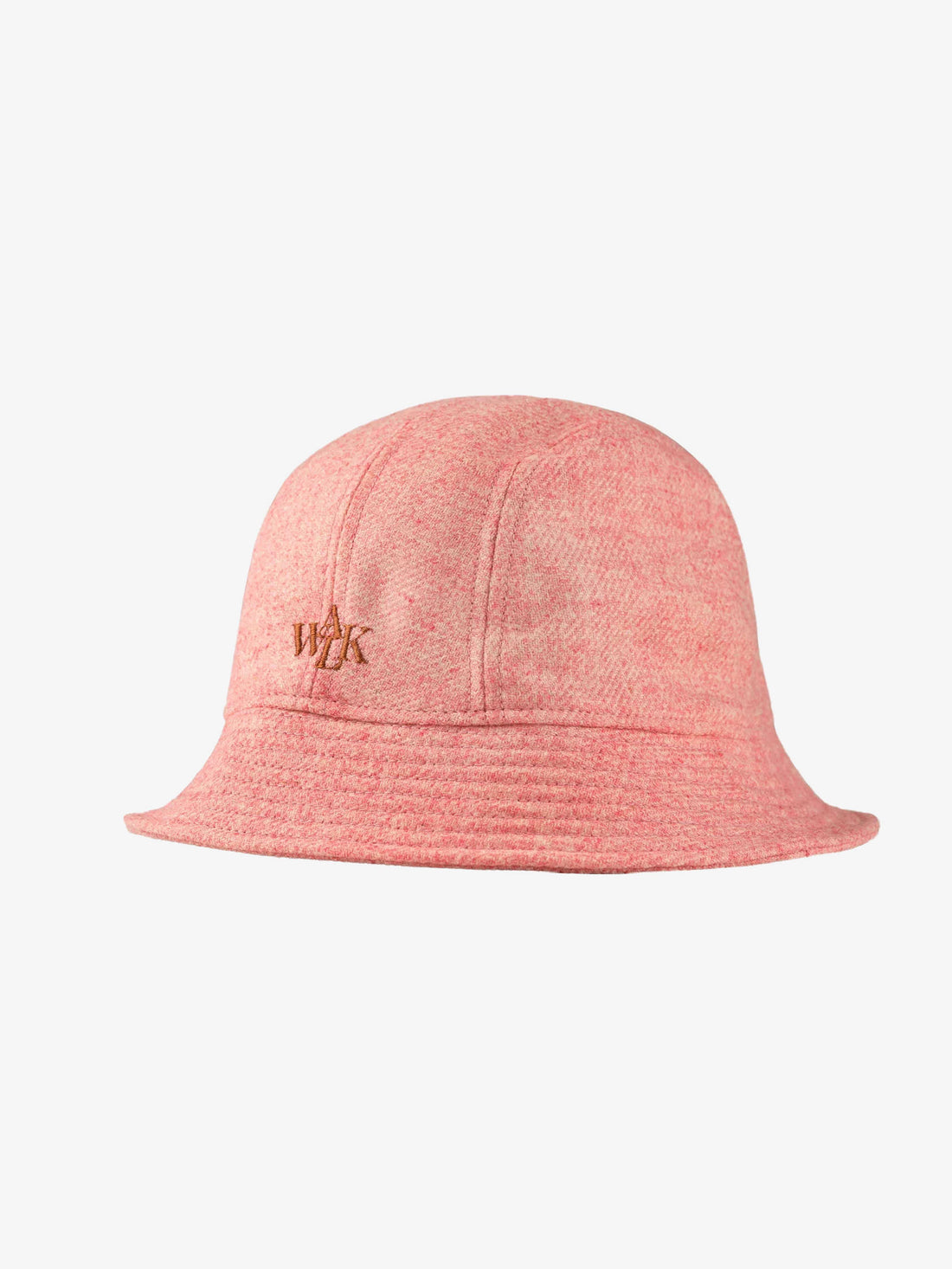 Le bob en laine rose pâle