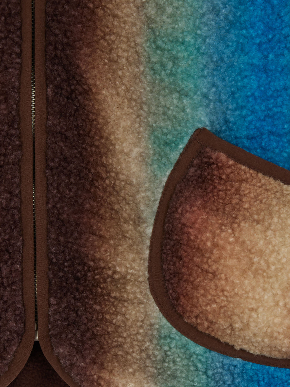 Le gilet bleu du berger