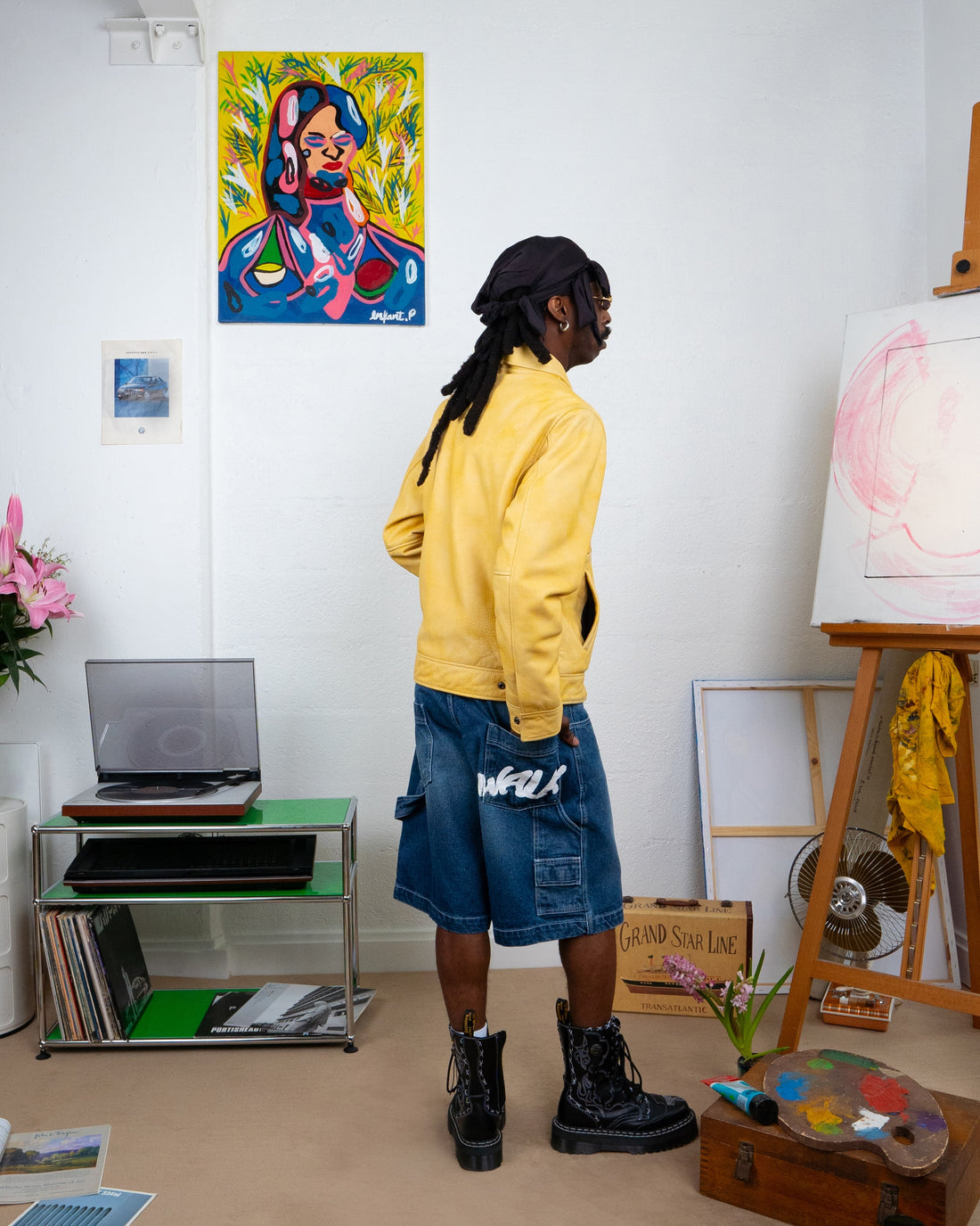 The baggy jean shorts