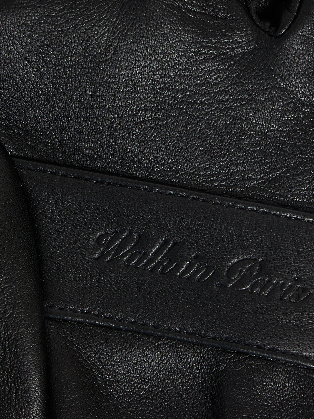 Les gants de conduite en cuir noir