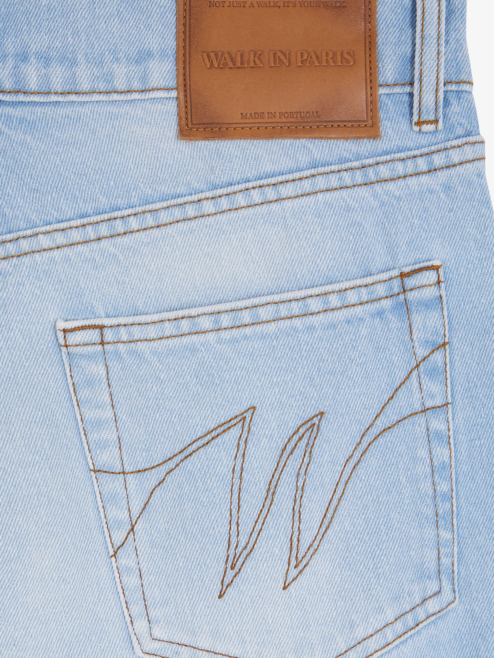 Regular pants in light washed denim 3