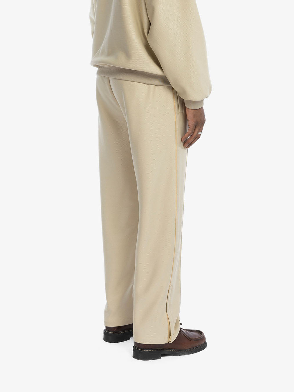 The beige heritage jogging pants 5