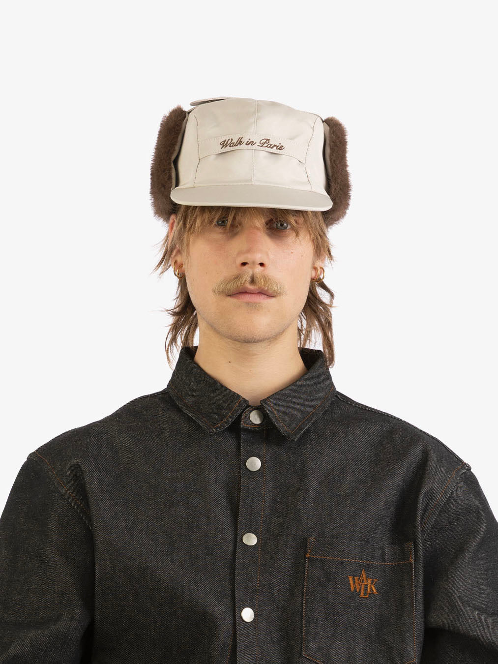 The beige Trapper cap 4