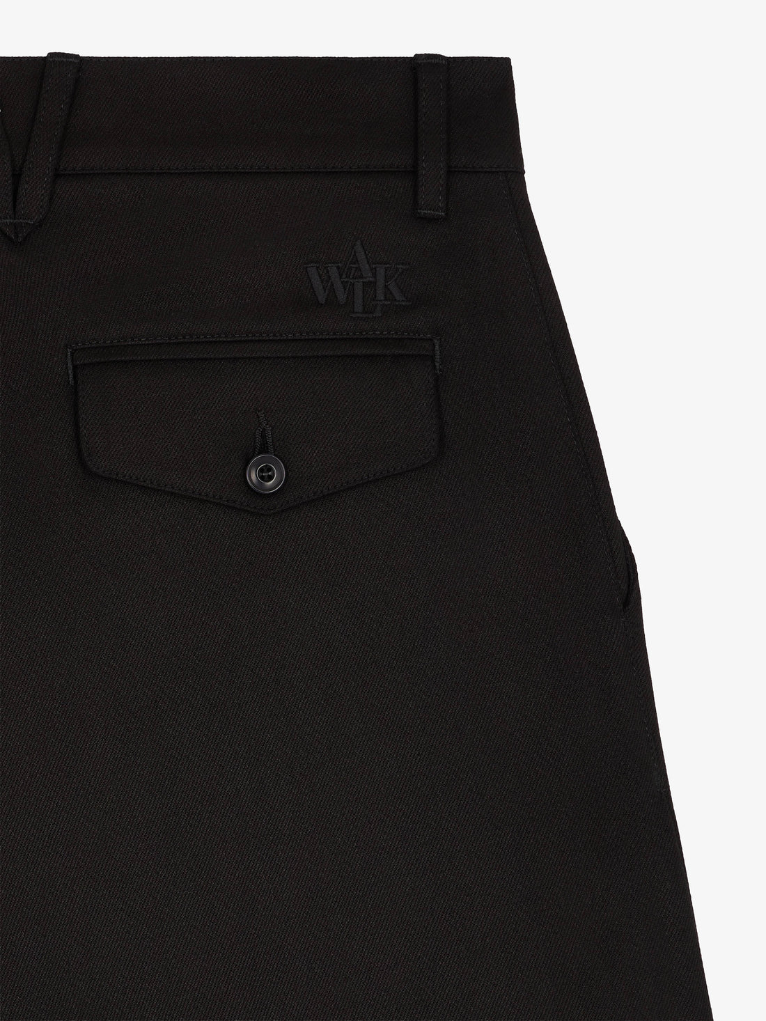 Le pantalon ballon noir en coton