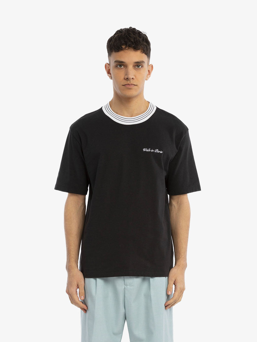 Le t-shirt héritage ébène