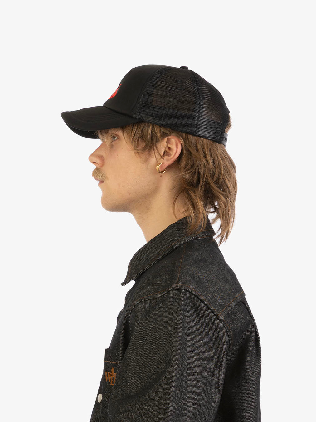La casquette Trucker noire