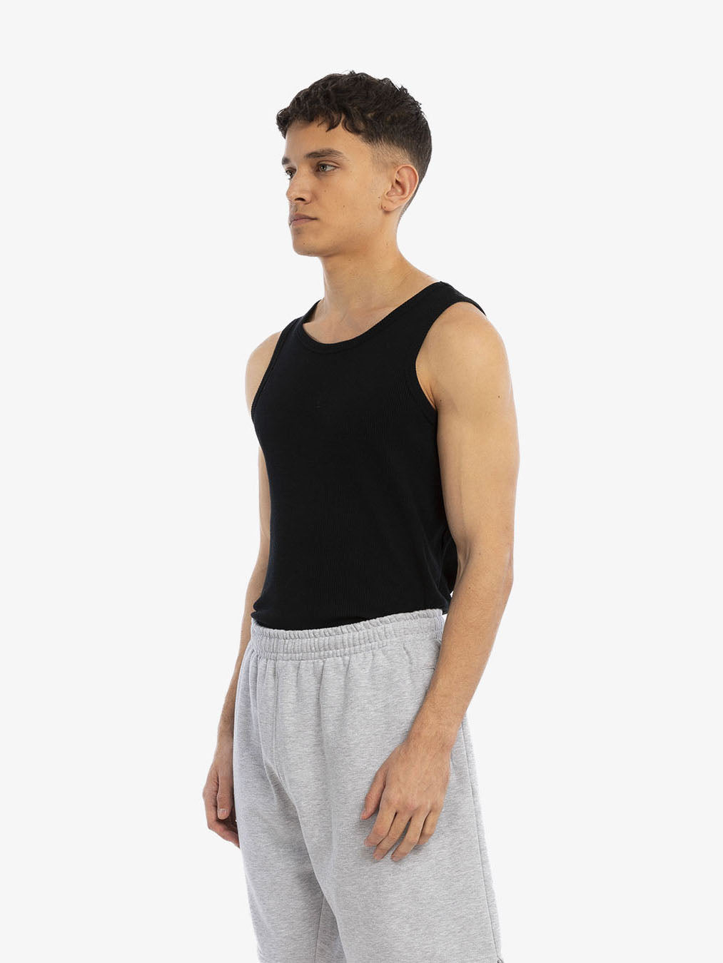 Le débardeur gaufré noir 3