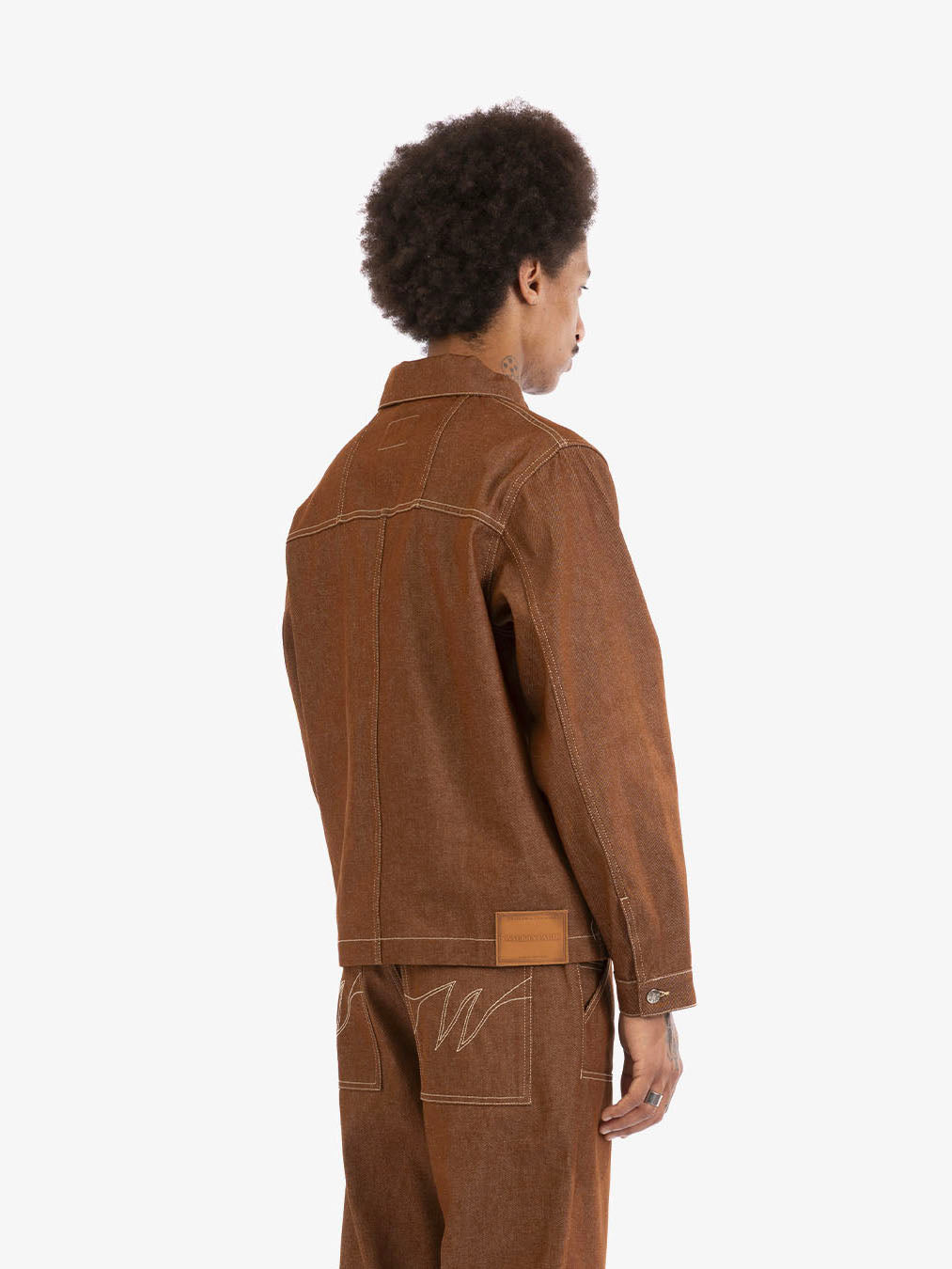 La veste de menuisier en denim marron