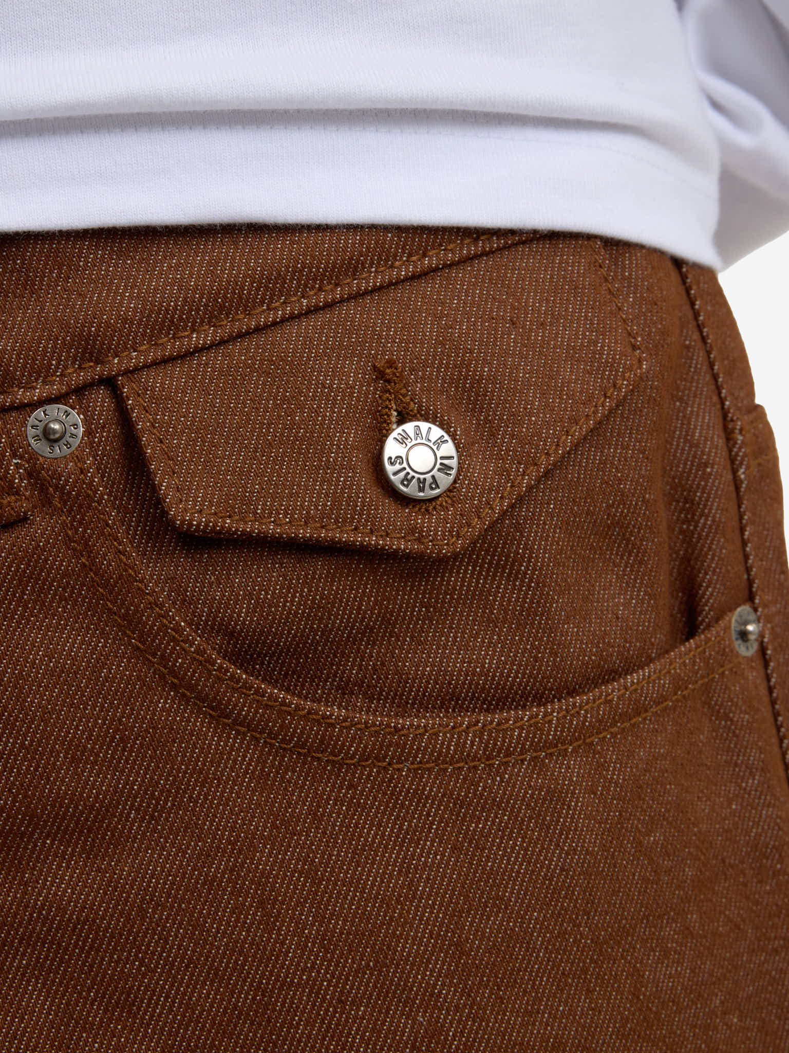 Le pantalon baggy en denim marron 8