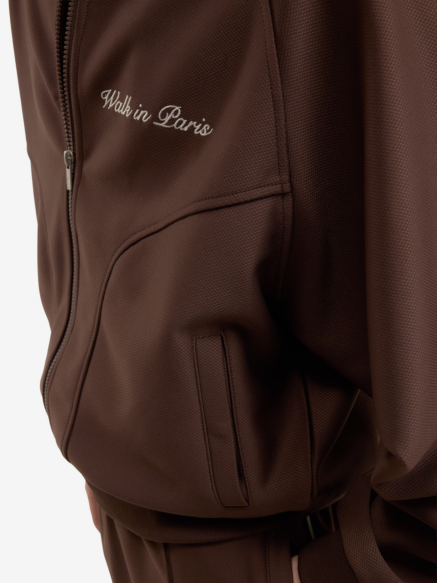 The brown Heritage jogging jacket 11