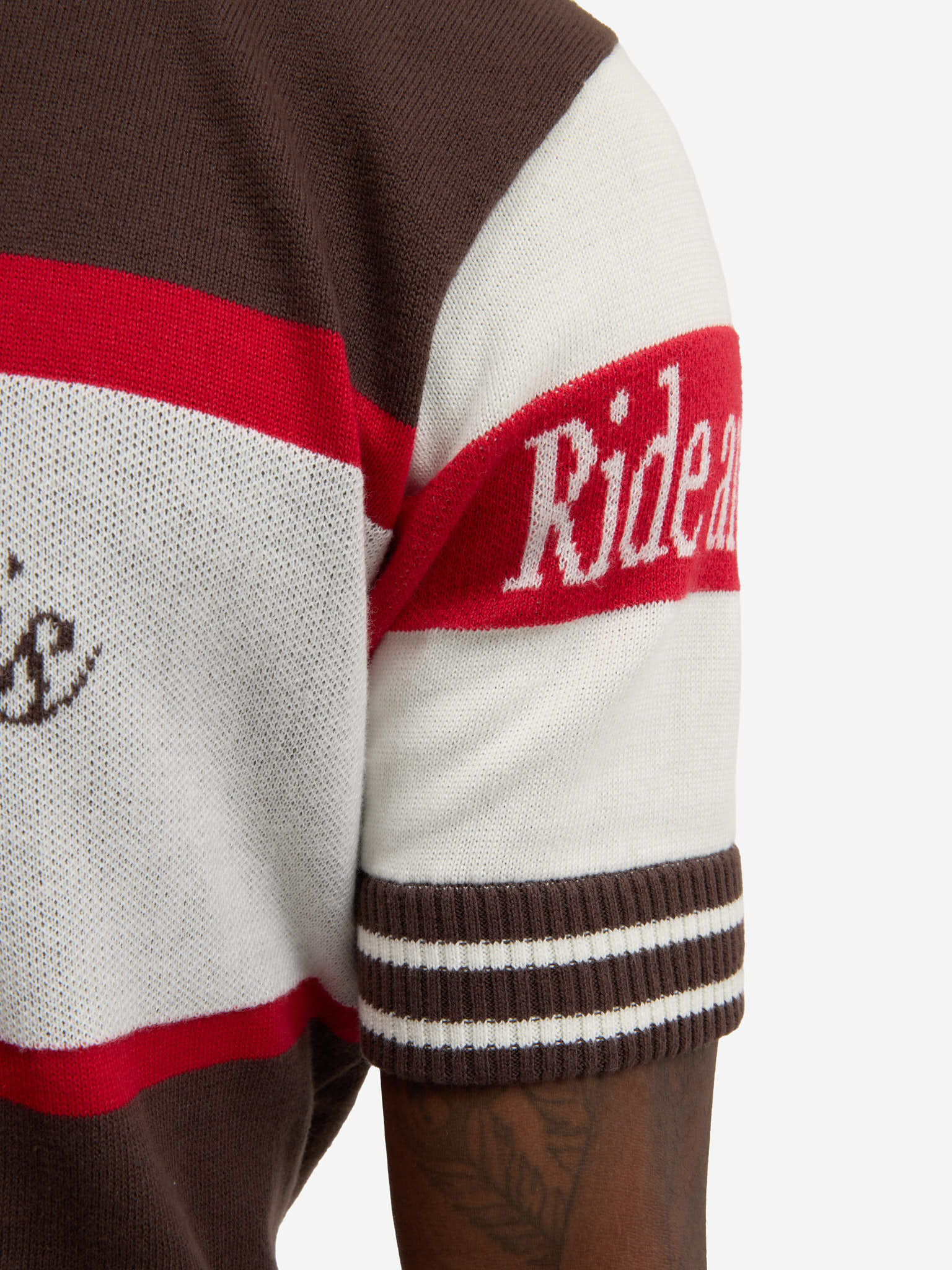 Le maillot de cycliste en maille marron 6