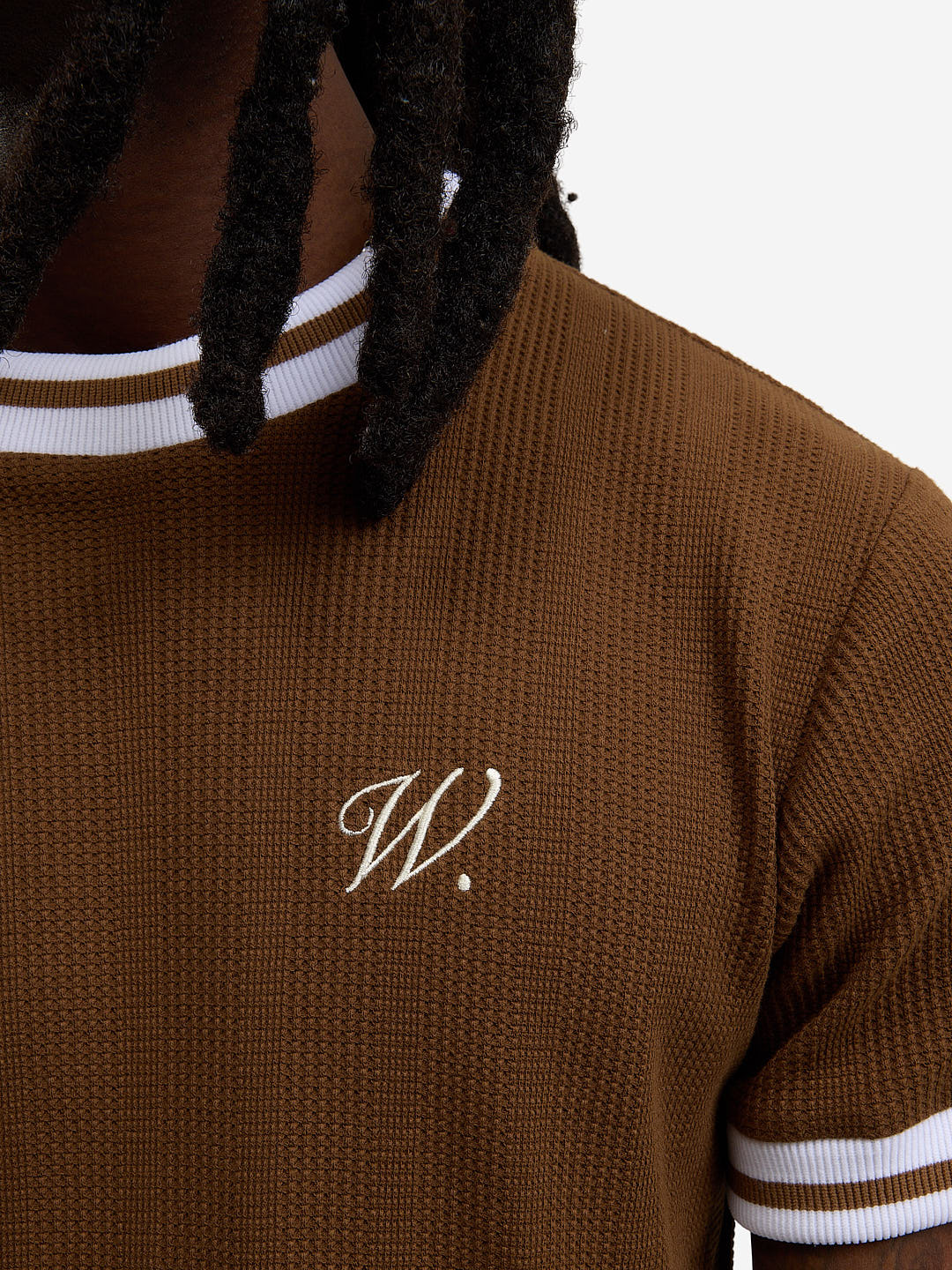 The brown knit t-shirt
