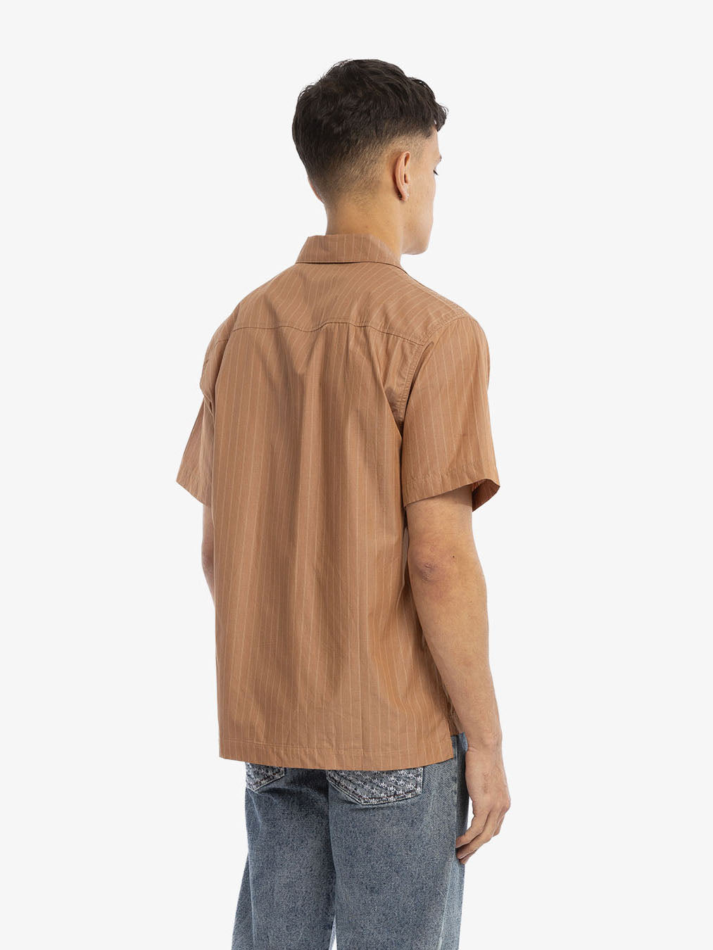 La chemise manches courtes marron