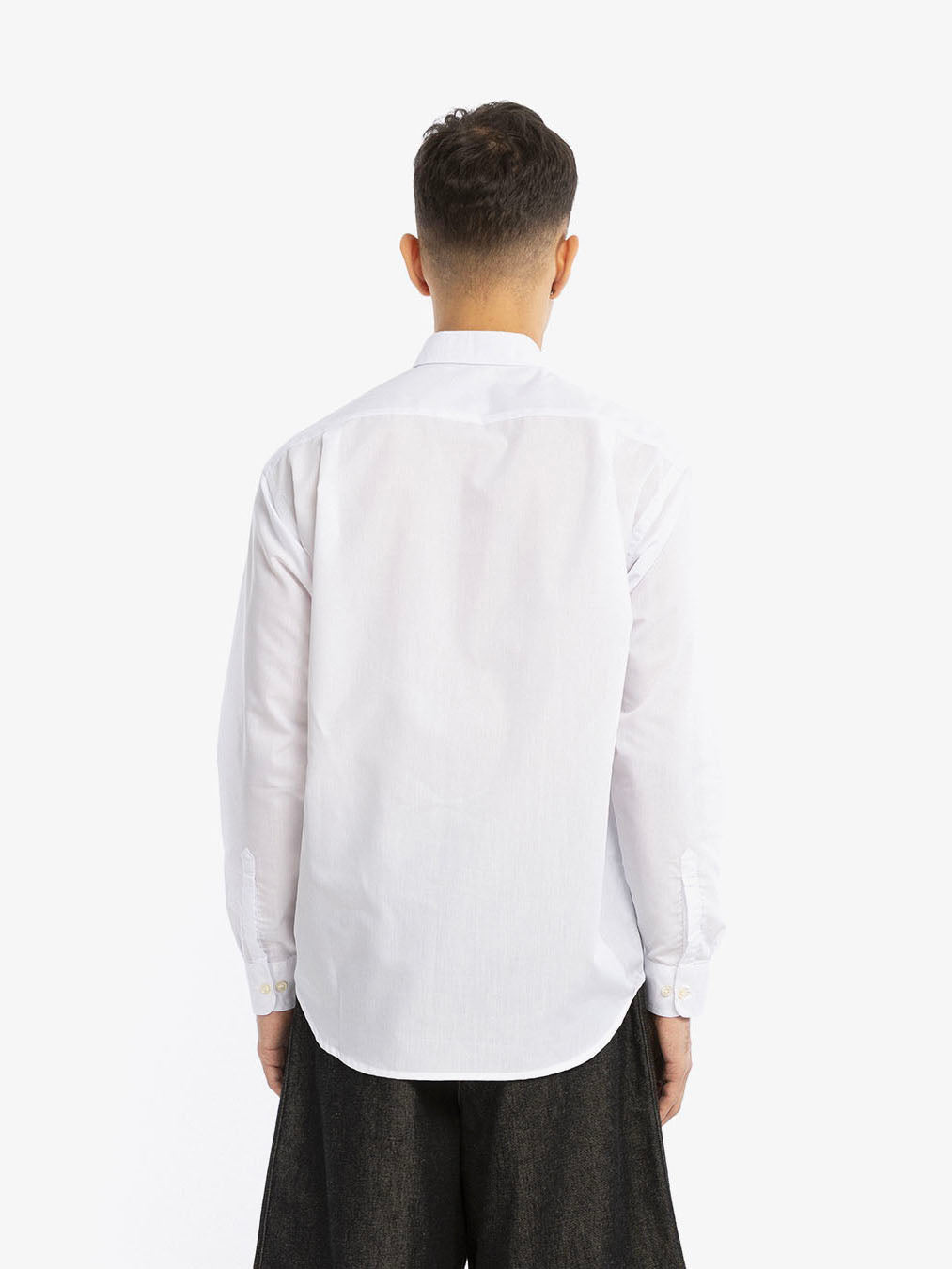 La chemise manches longues blanche