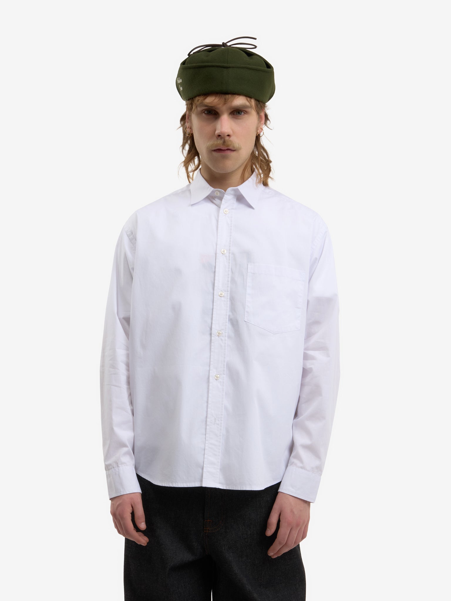 The classic white shirt 2