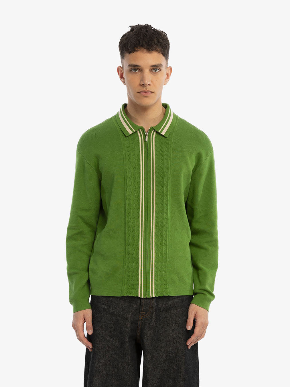 The emerald green knitted cardigan