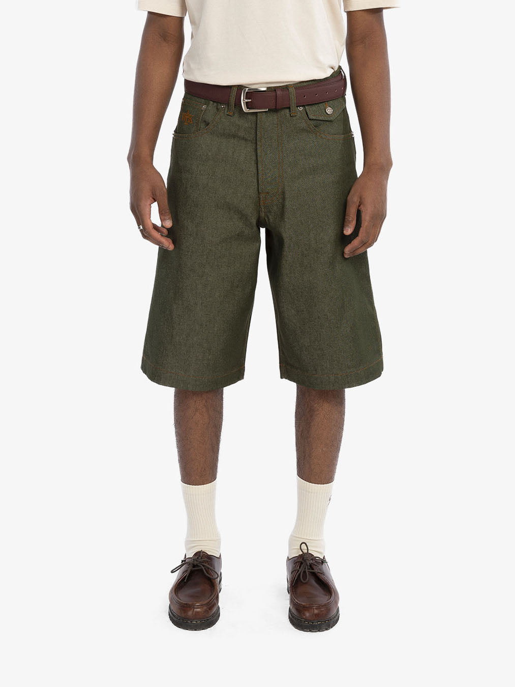 Le short baggy en denim brut vert