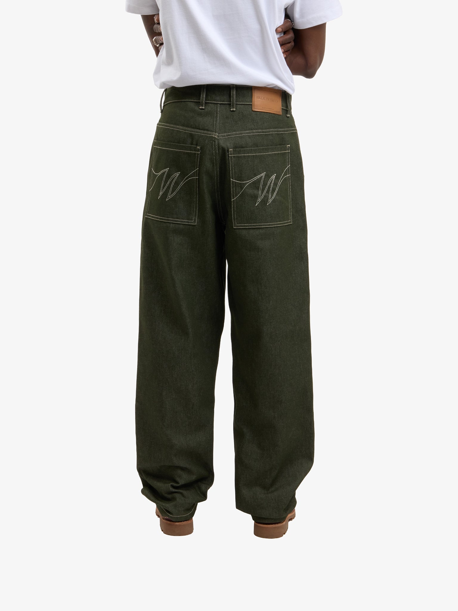 Le pantalon du menuisier en denim vert 6