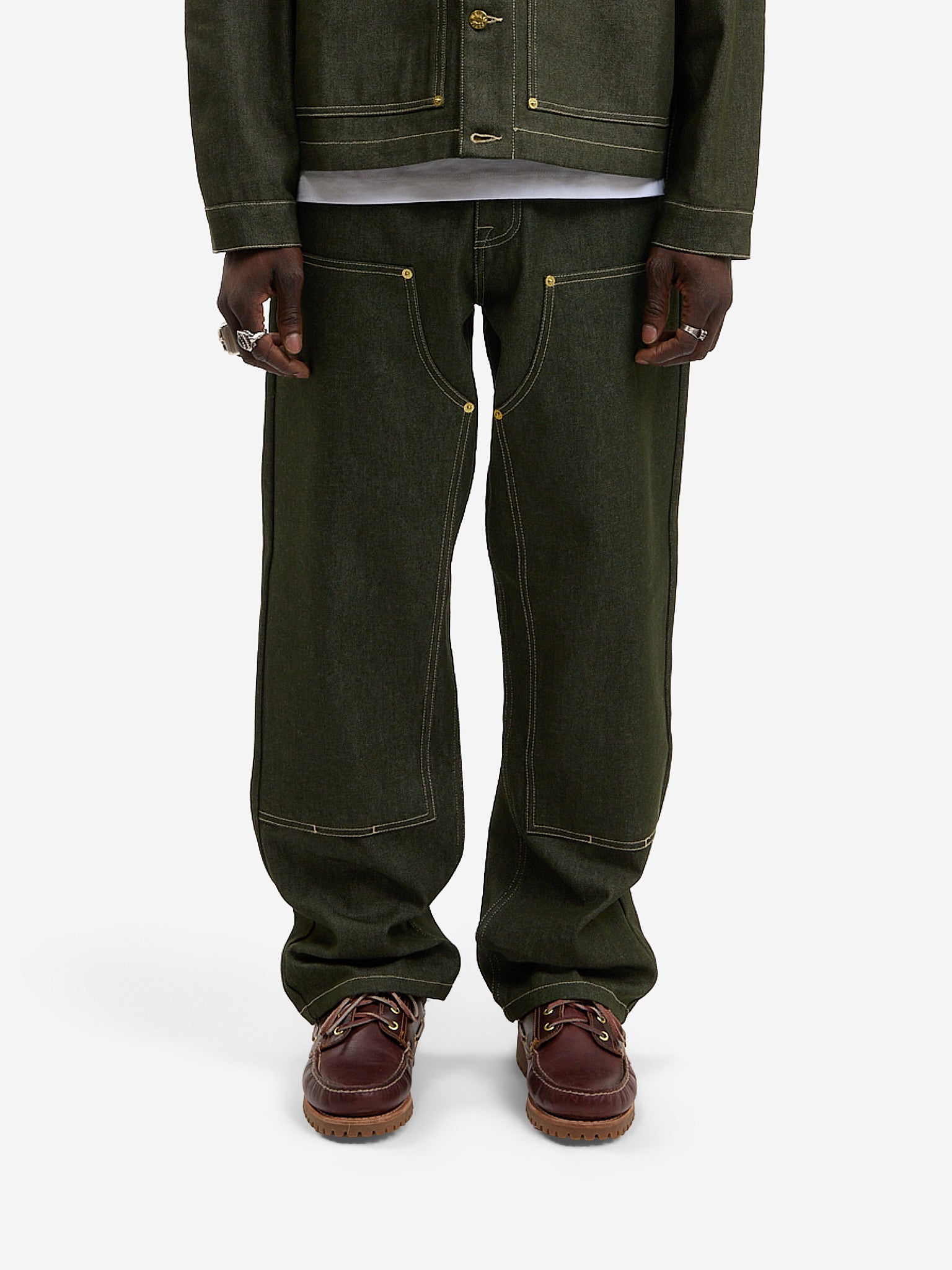 Le pantalon du menuisier en denim vert 4