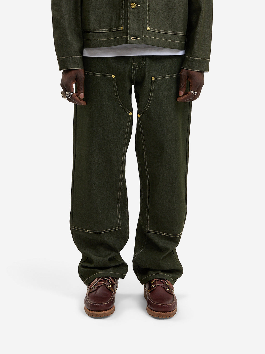 Le pantalon du menuisier en denim vert
