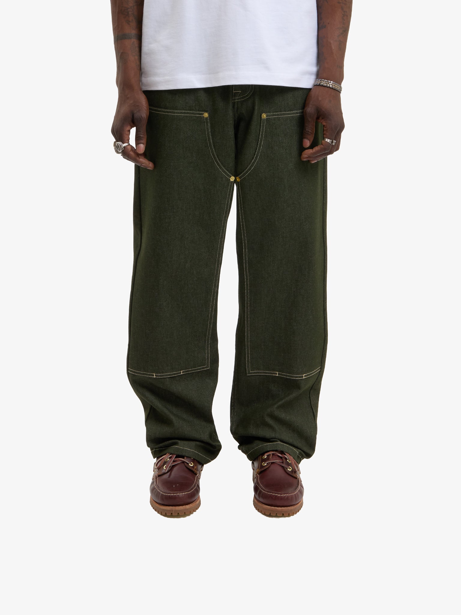 Le pantalon du menuisier en denim vert 4