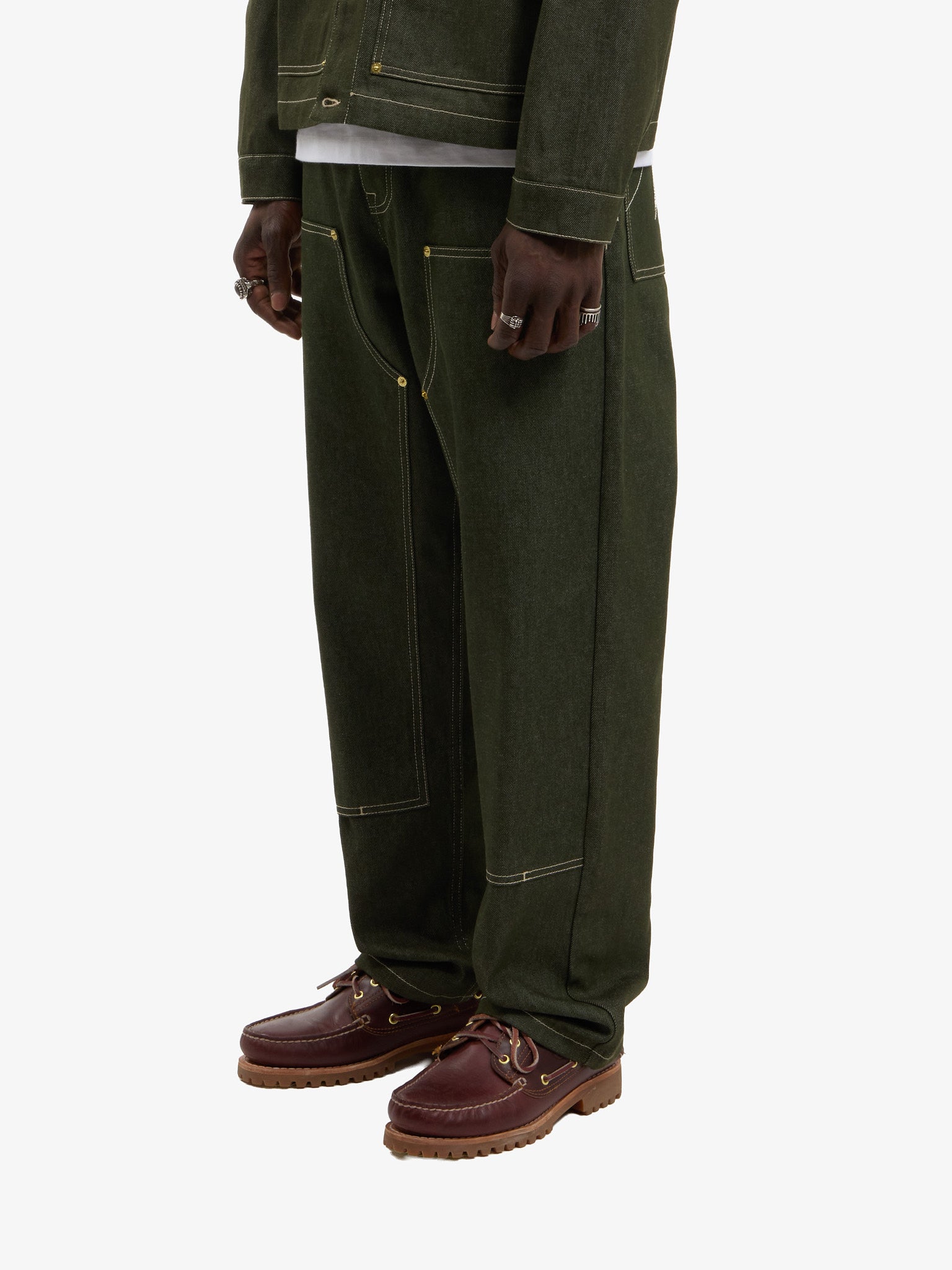 Le pantalon du menuisier en denim vert 10