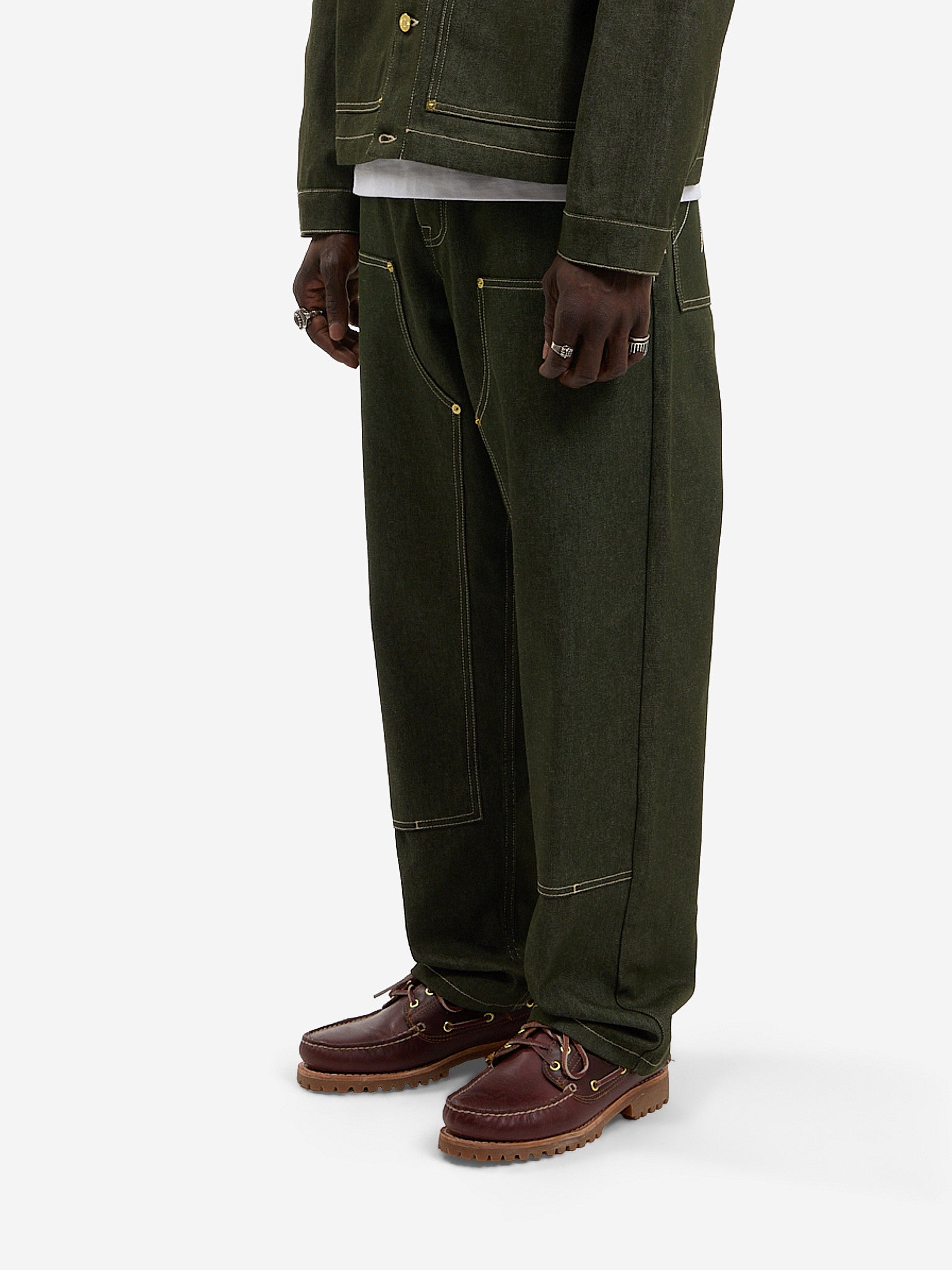 Le pantalon du menuisier en denim vert 5