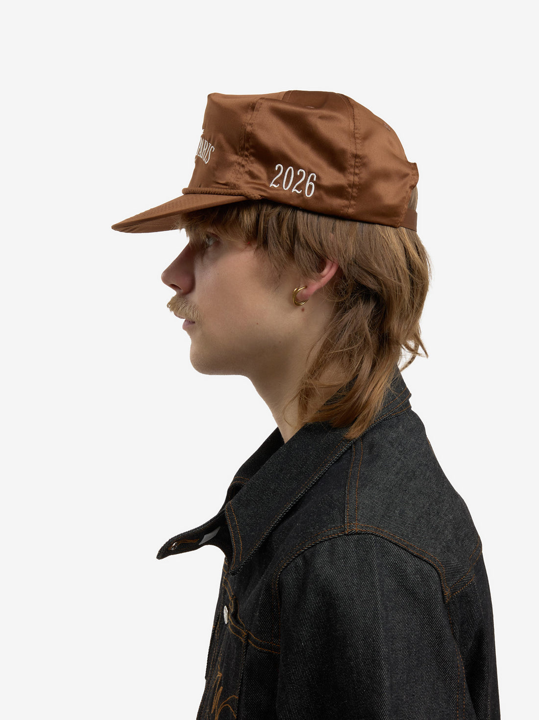 The Odyssey cap in brown satin