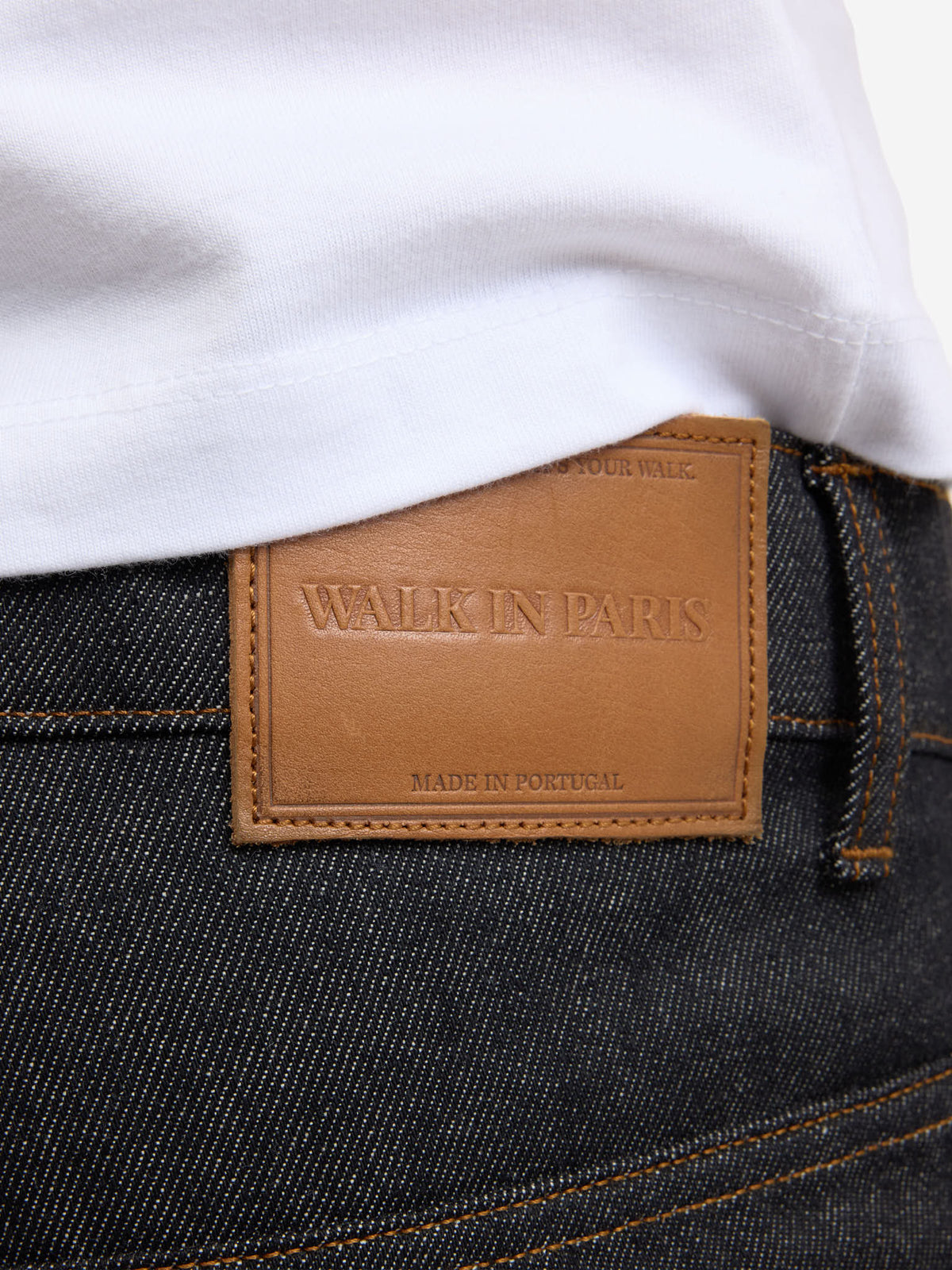 Le short baggy en denim brut