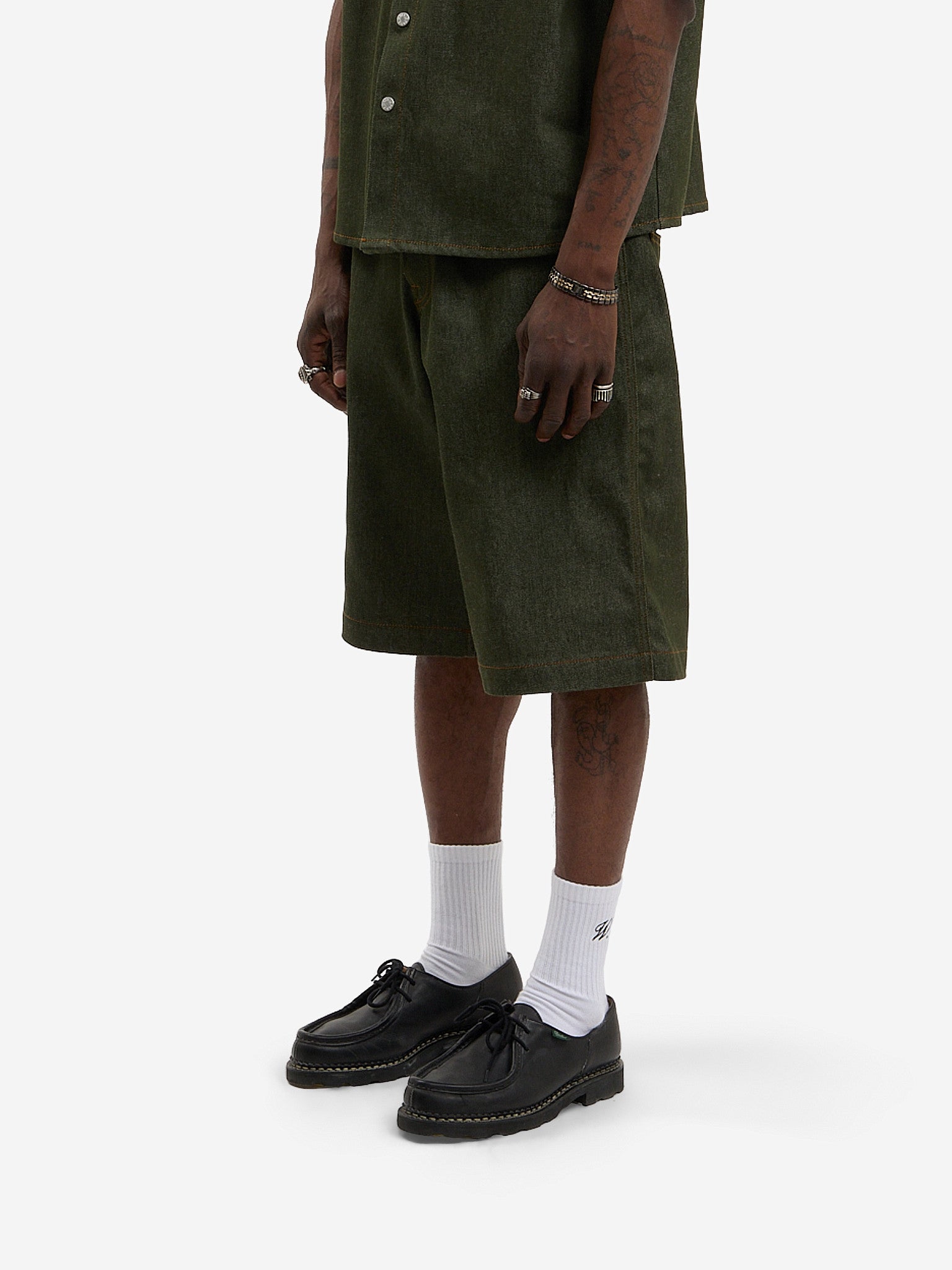 Raw green denim baggy shorts 4