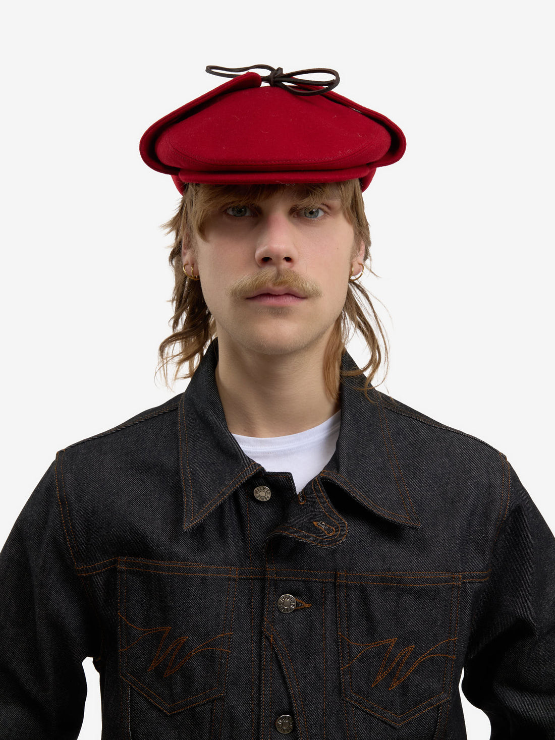 The red Sherlock beret