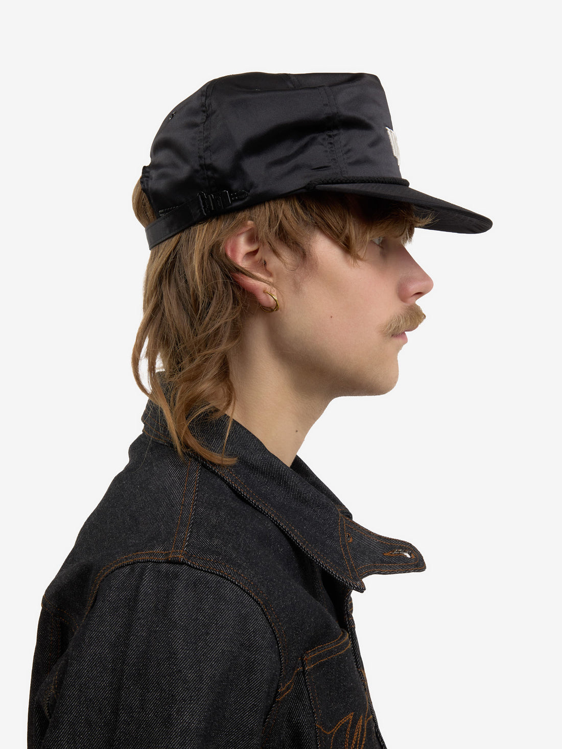 The Signature cap in black satin