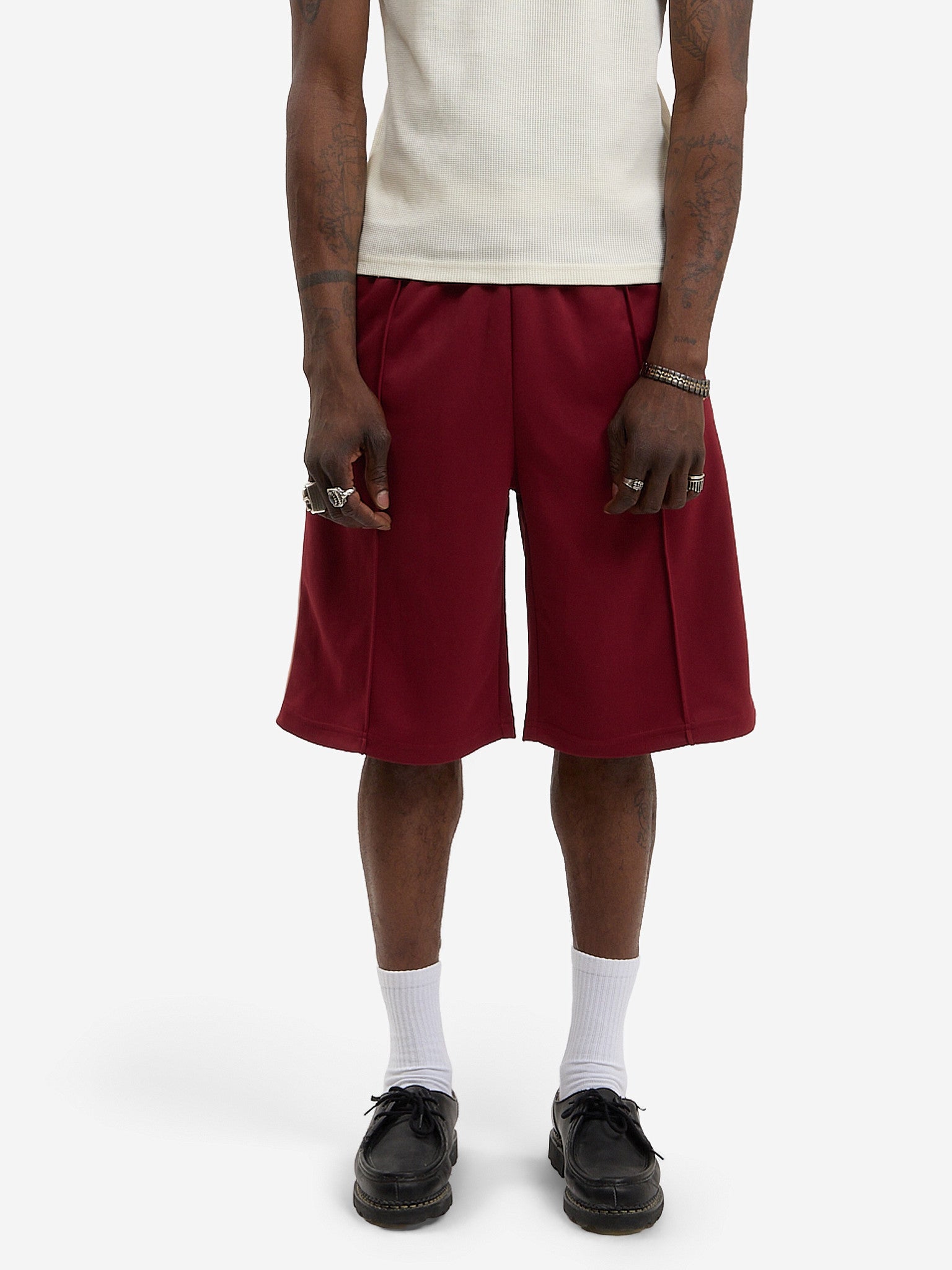 The Signature burgundy jogging shorts 5