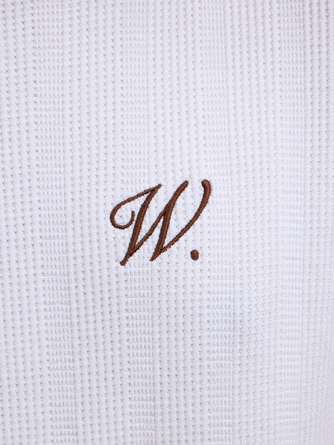 The white knit t-shirt