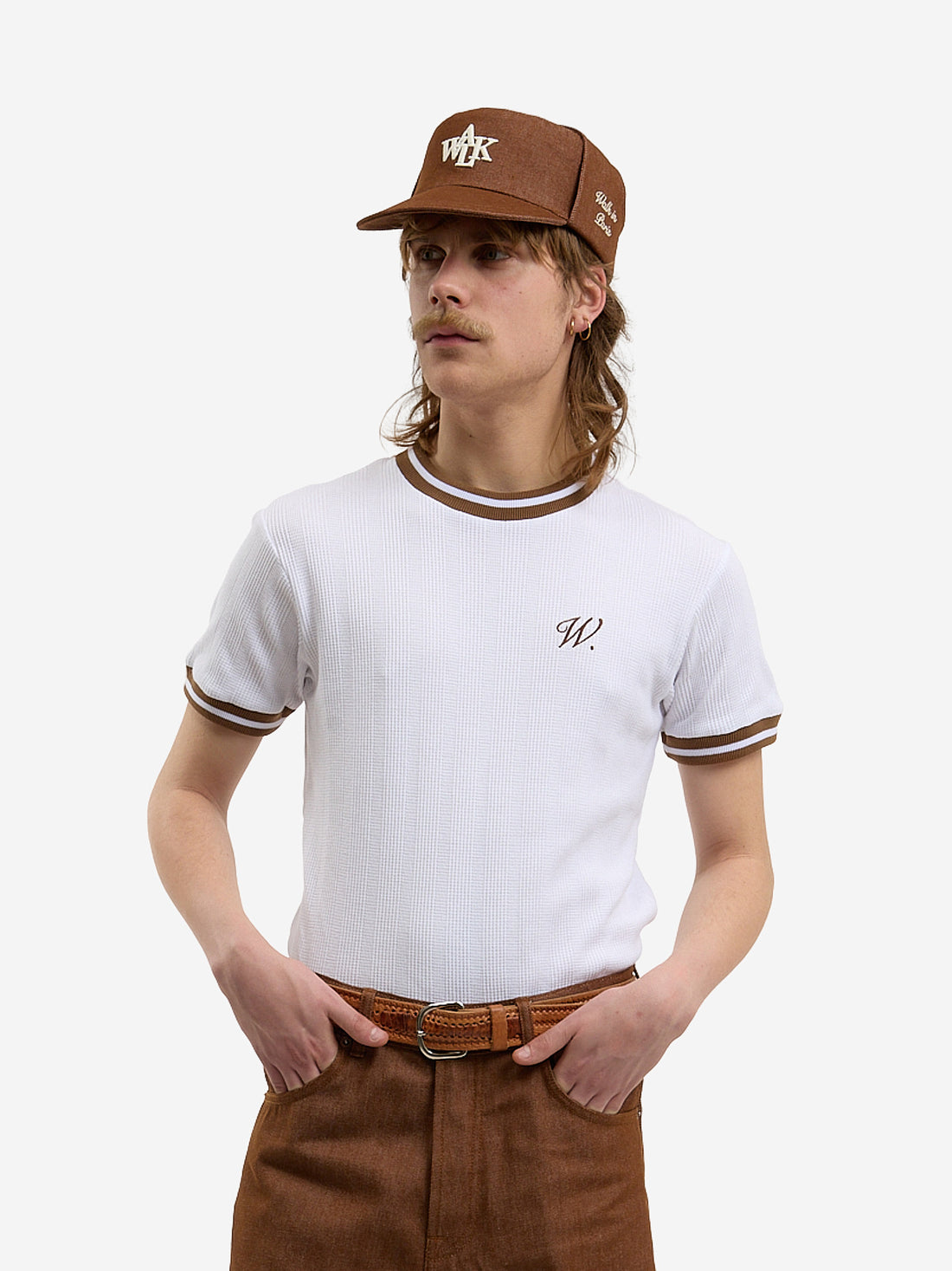 The white knit t-shirt