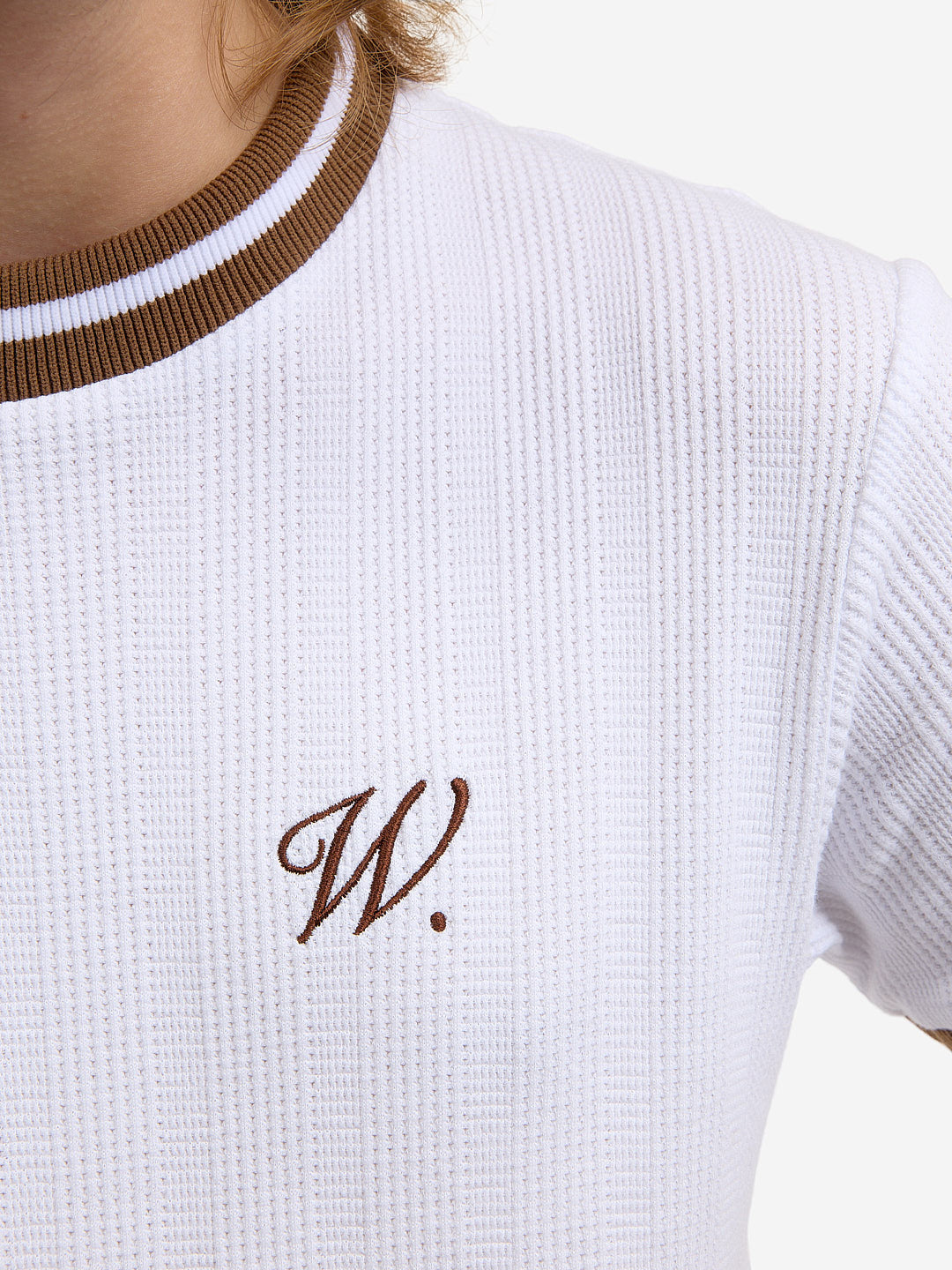 The white knit t-shirt
