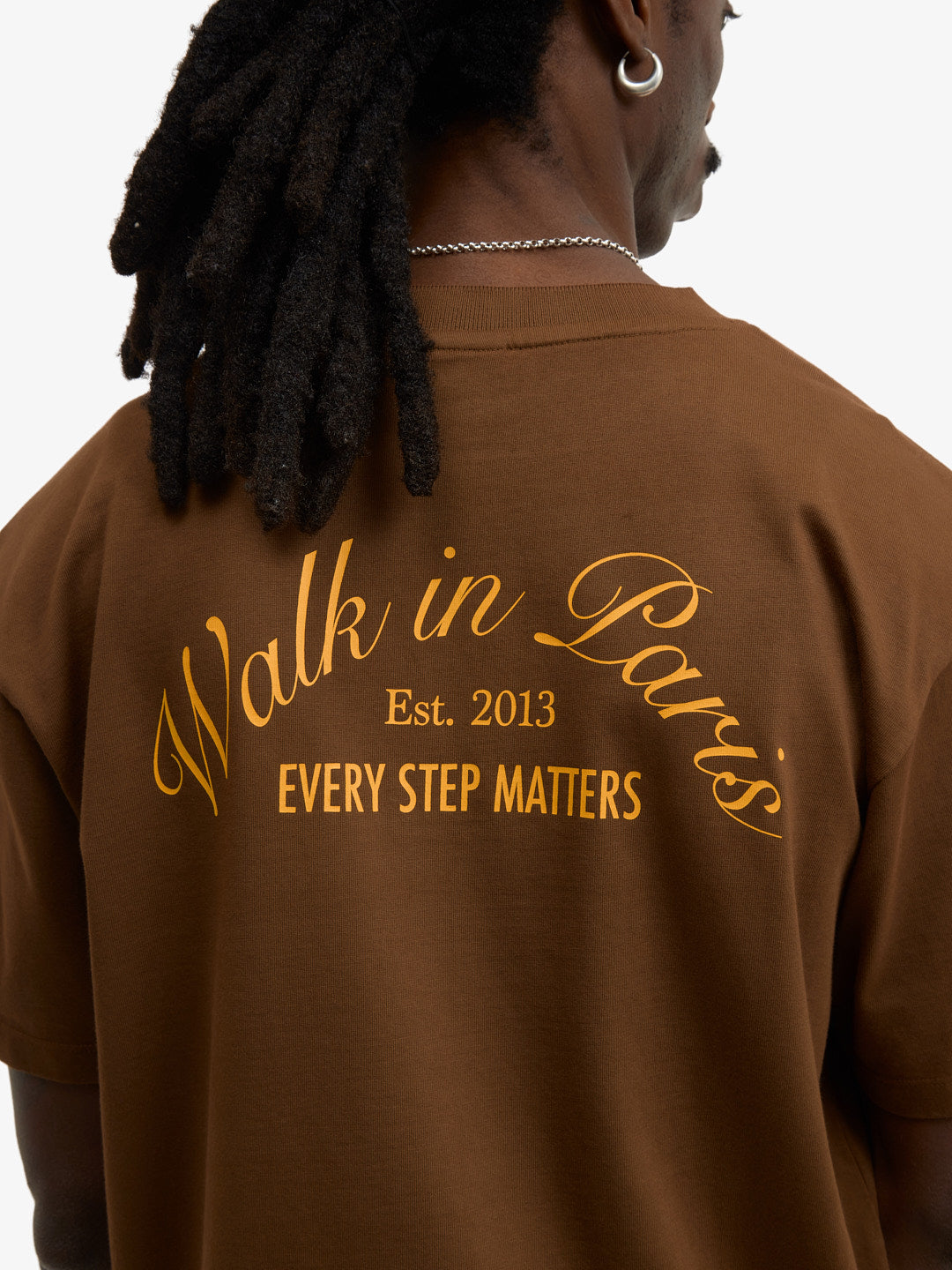 The brown Signature t-shirt 6