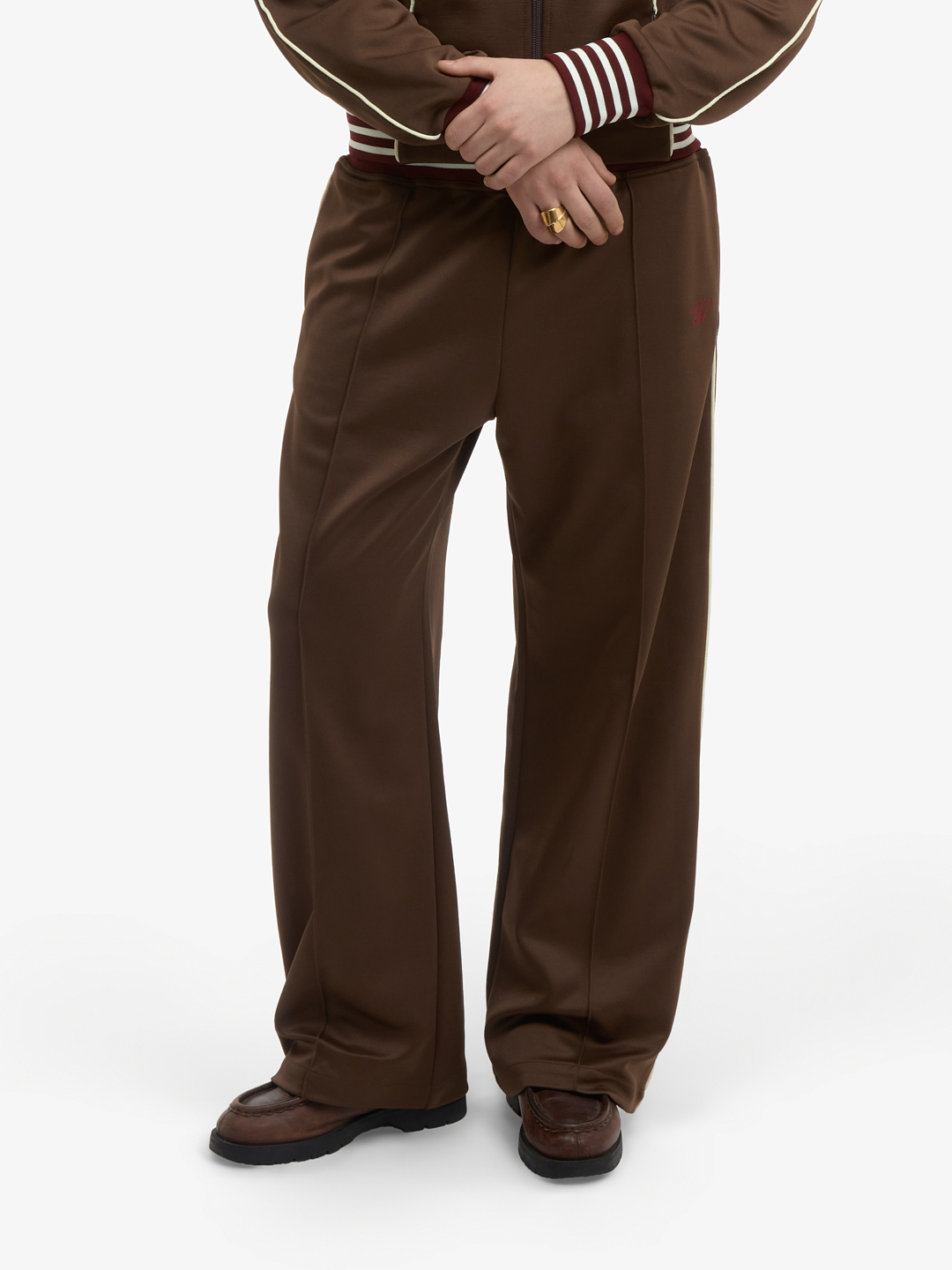 Le pantalon de jogging Club marron