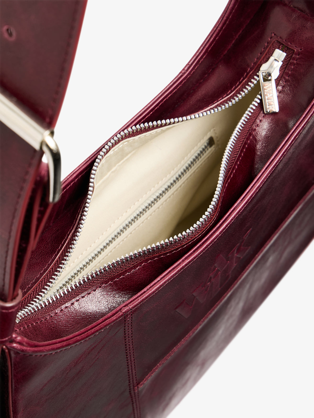 Le "it-bag" bordeaux