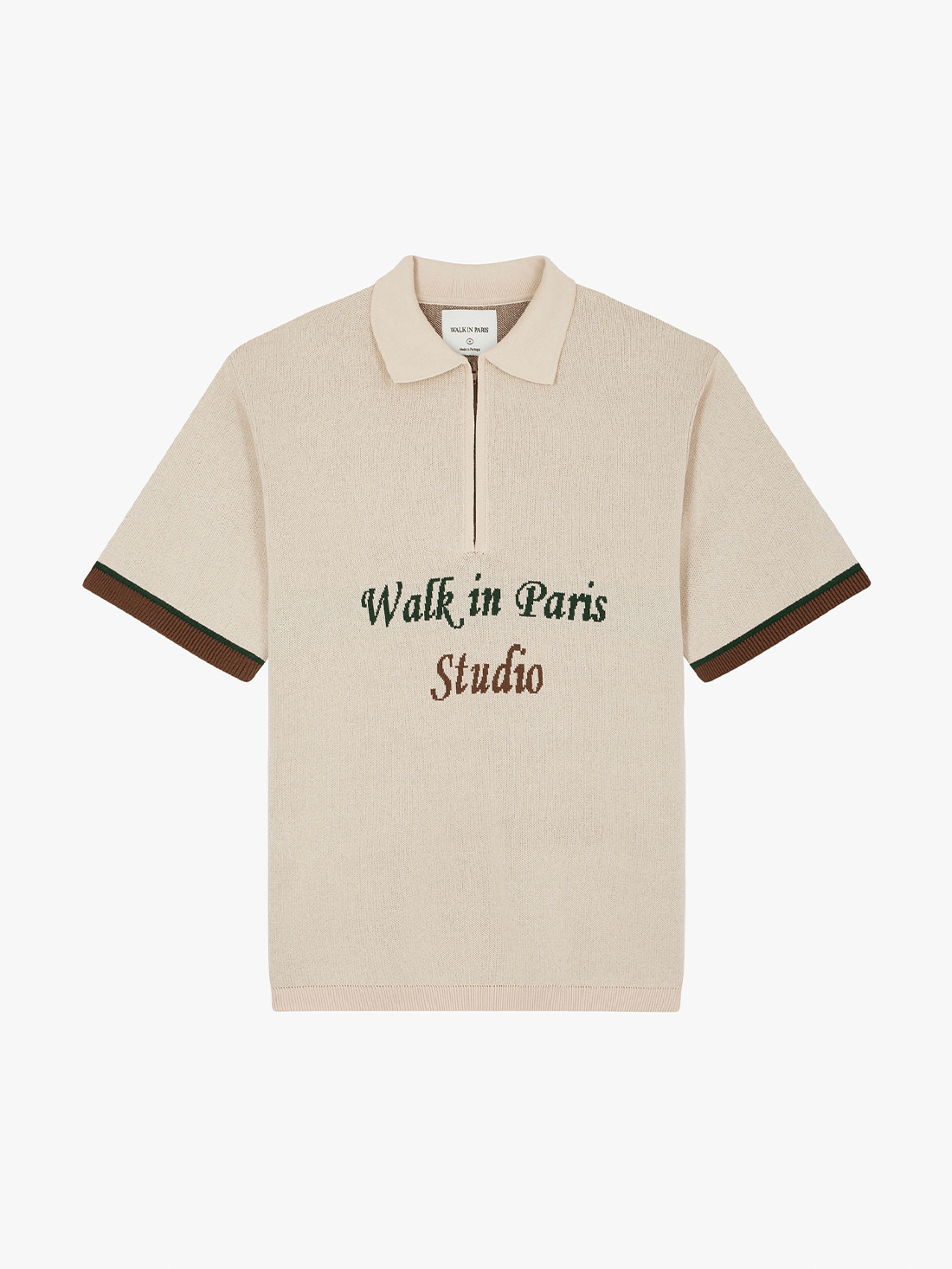 The beige knit polo shirt 1
