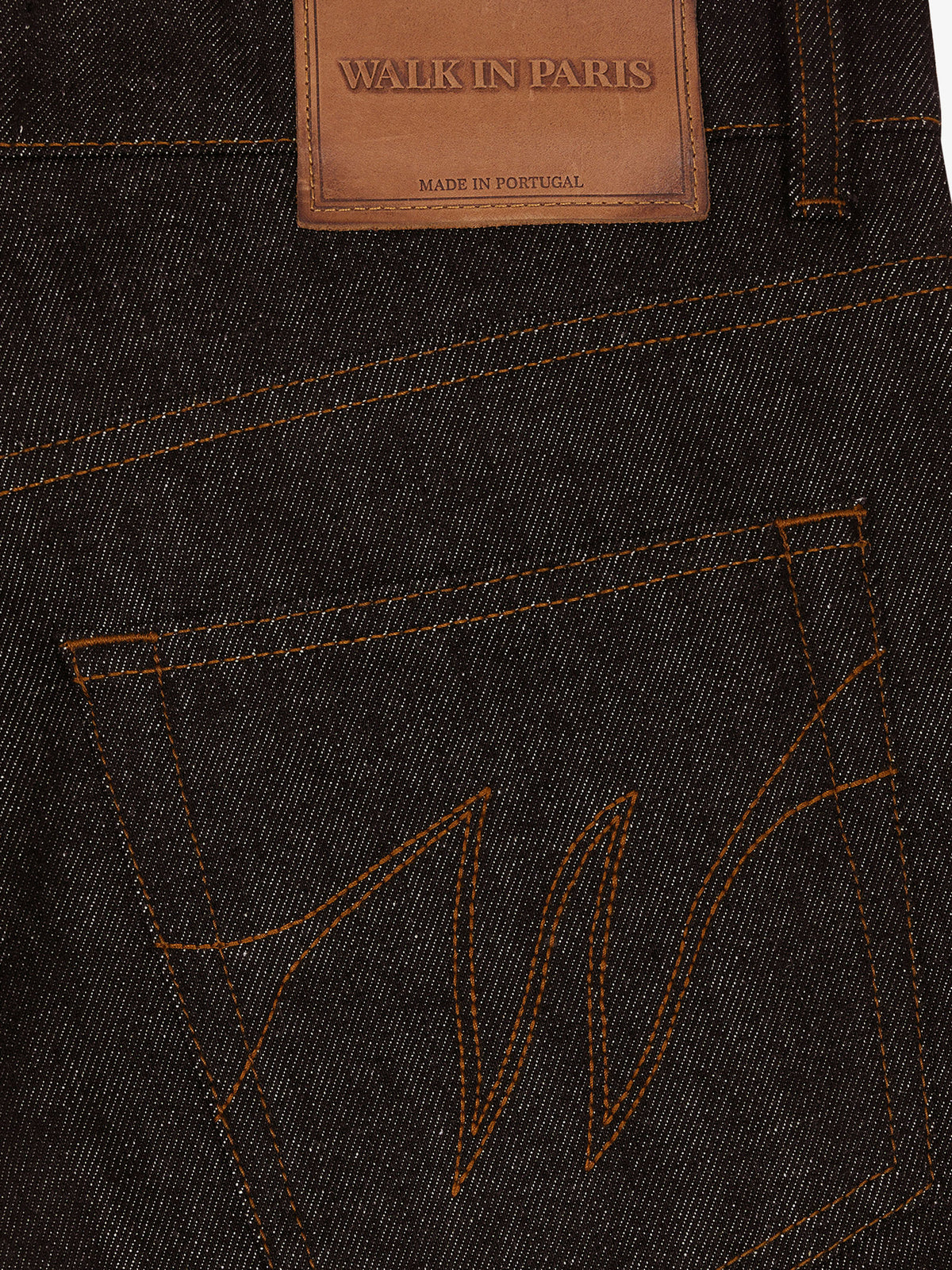 Le pantalon baggy en denim brut